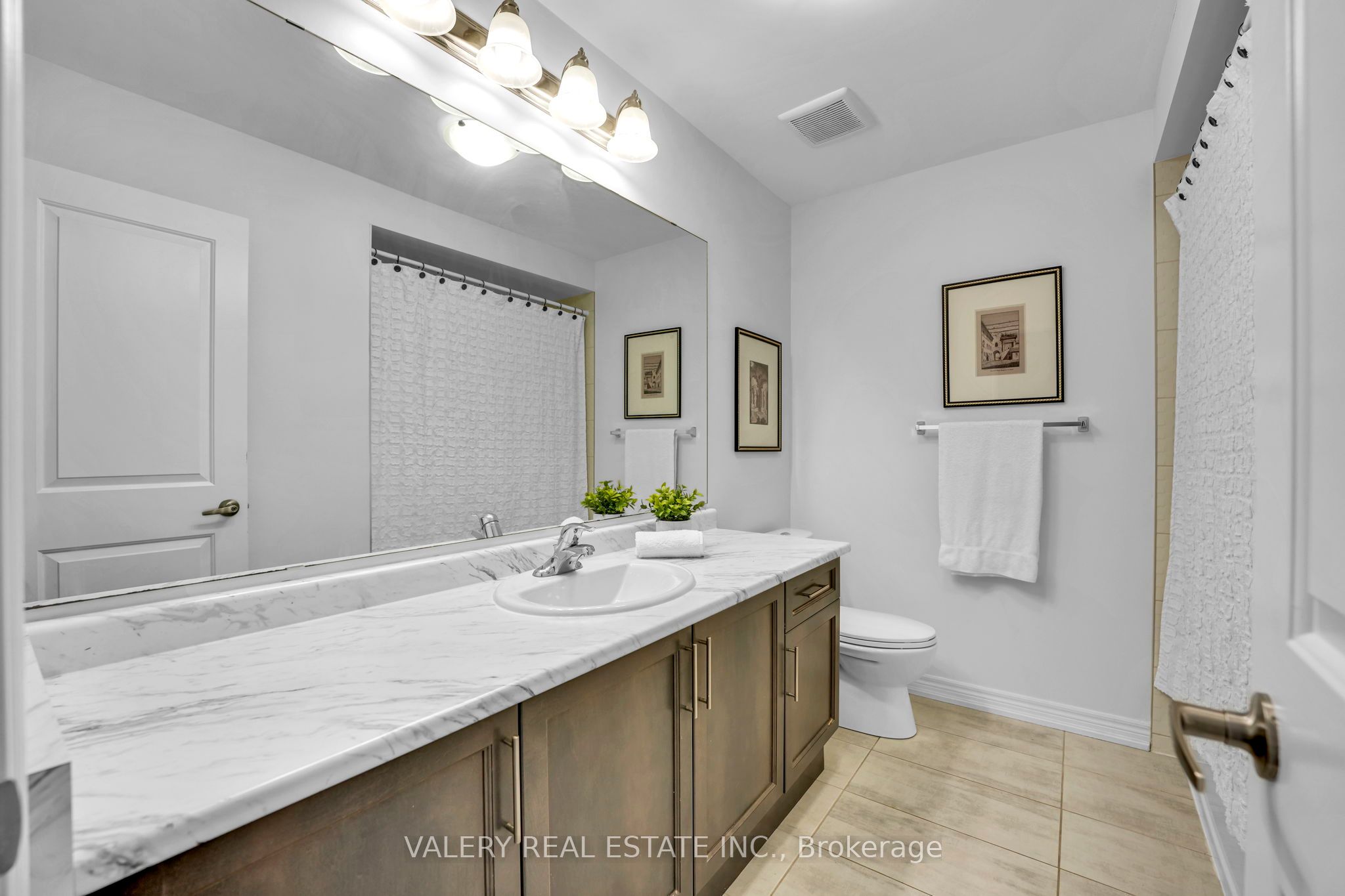 14 Grassbourne Avenue Property Photo 20