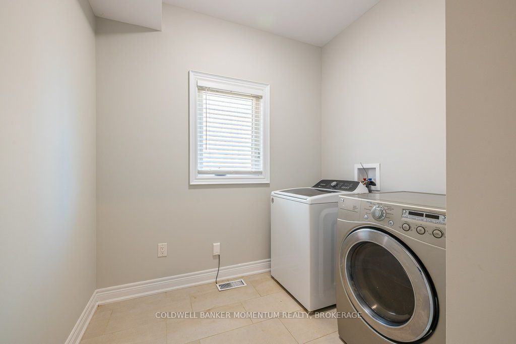 377 Willowbrook Dr Property Photo 20