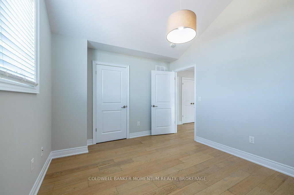 377 Willowbrook Dr Property Photo 26