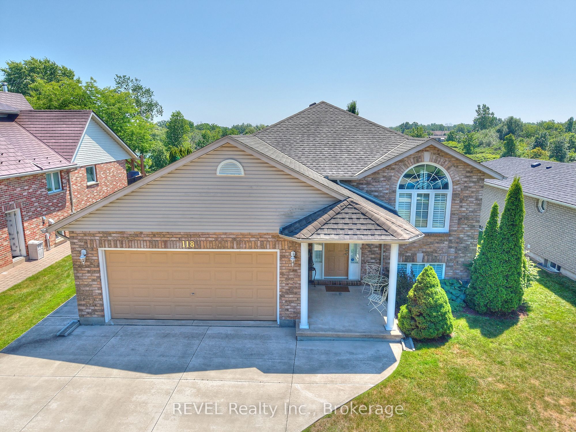 118 Colbeck Drive Property Photo 11