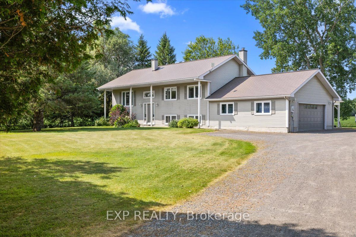 1564 Ninth Line Road Property Photo 1