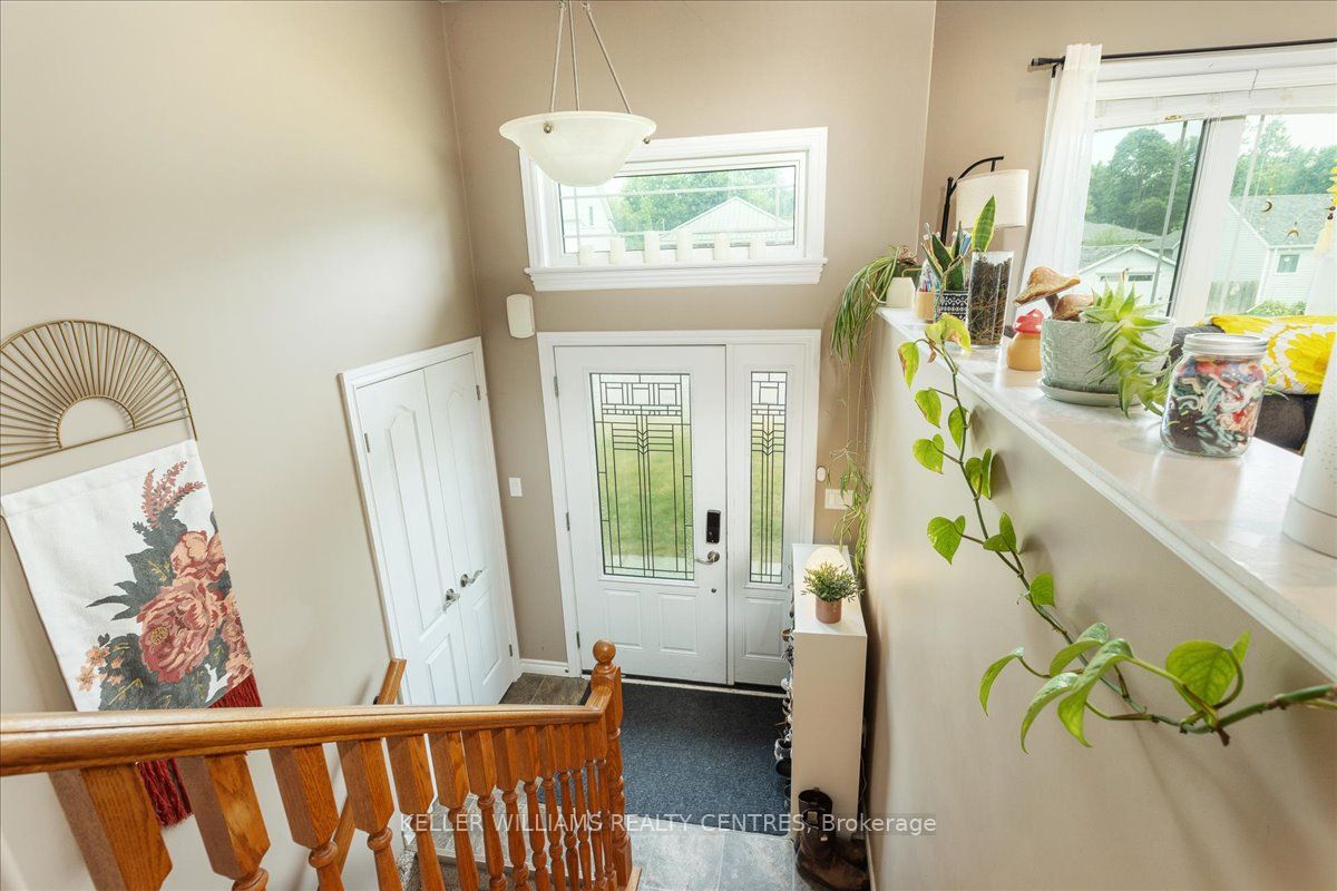 31 Durham Street E Property Photo 4