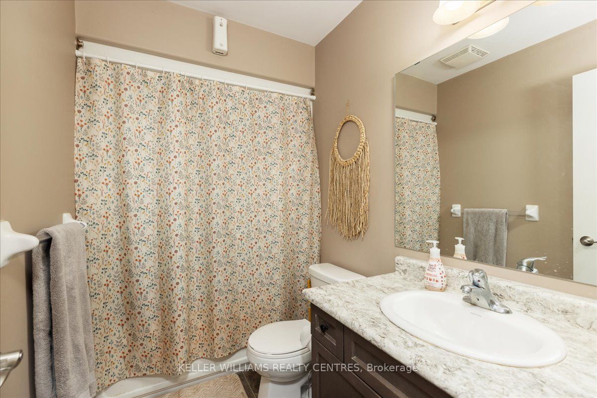 31 Durham Street E Property Photo 12