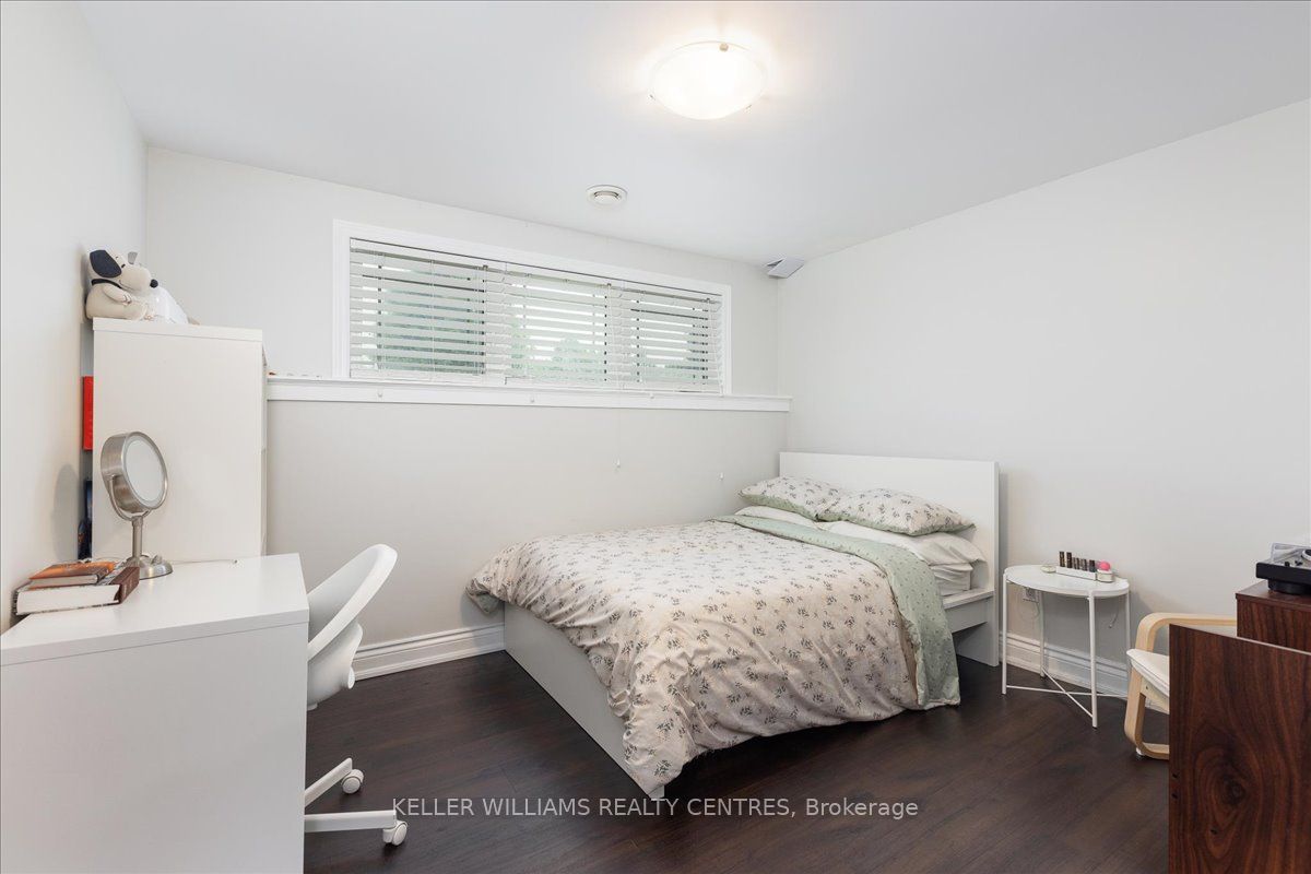 31 Durham Street E Property Photo 24