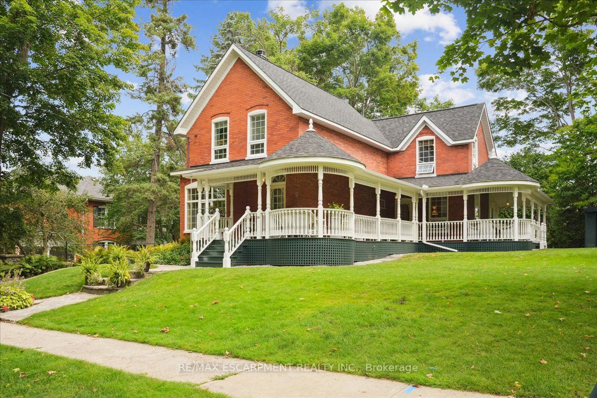 59 Kimberley Ave Property Photo