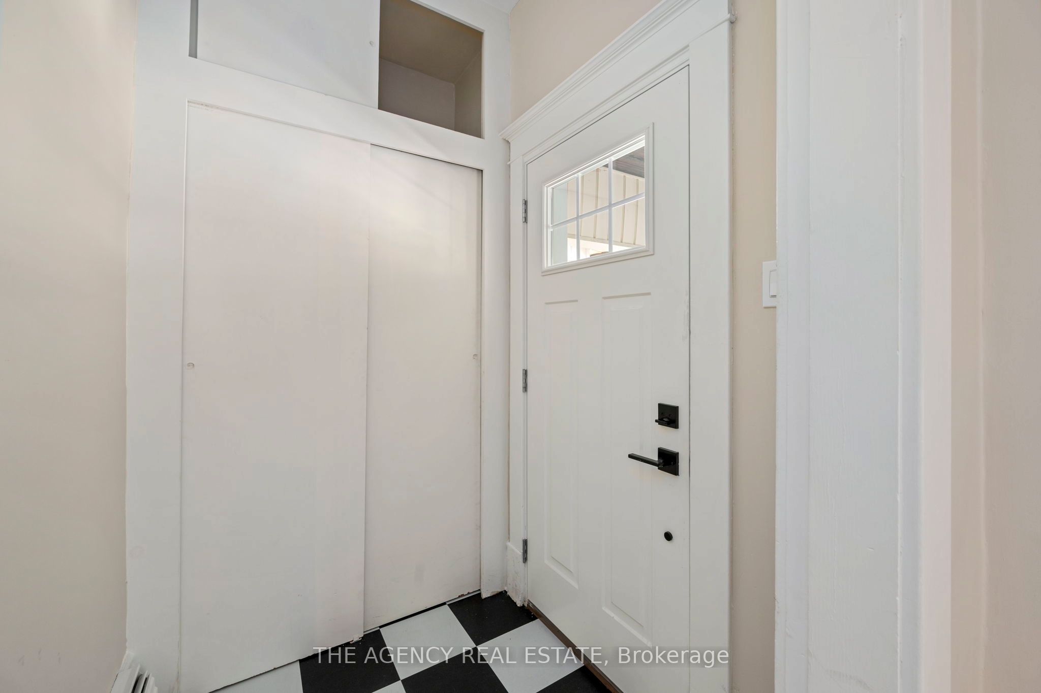 1180 York Street Property Photo 5