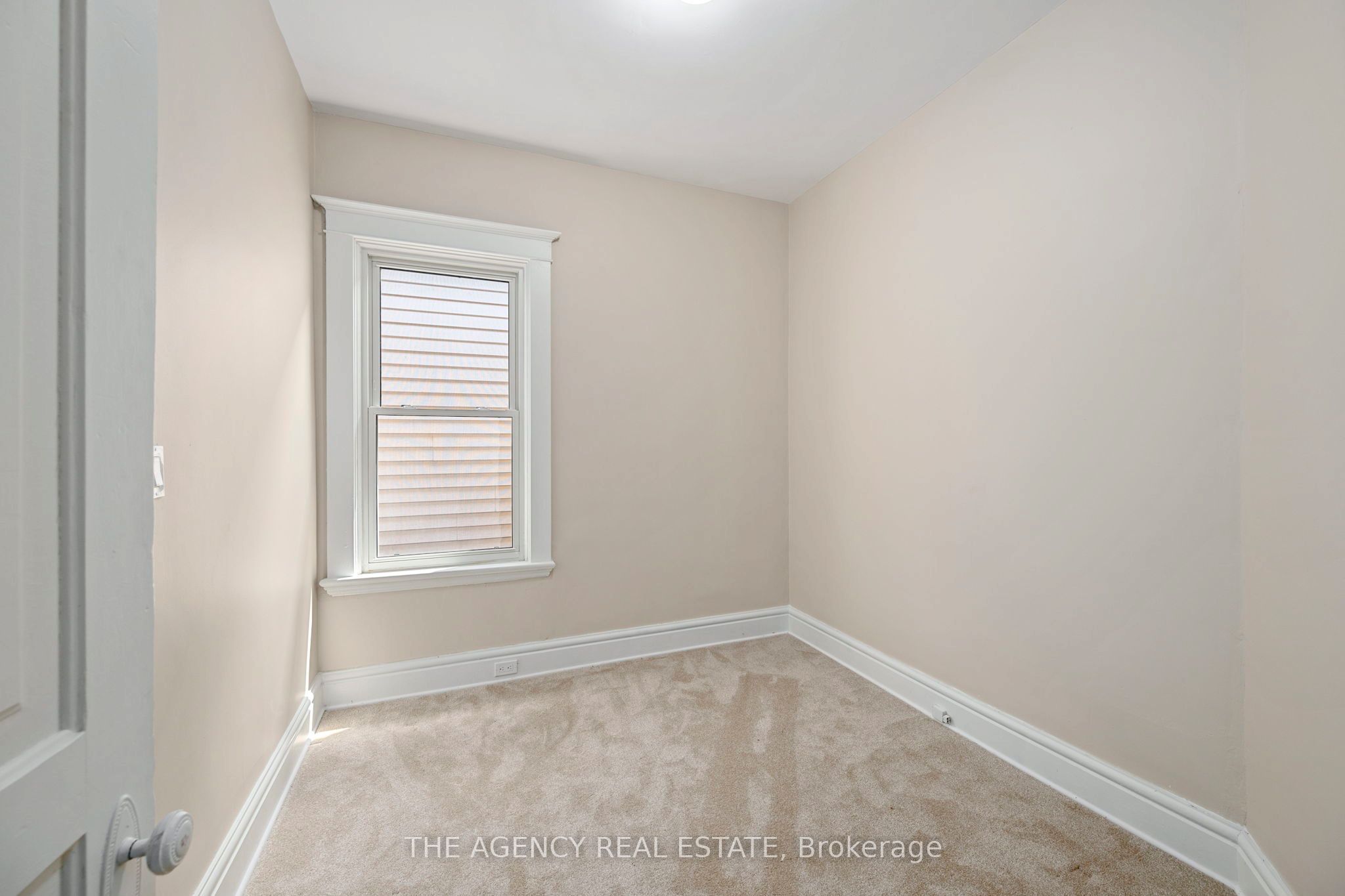 1180 York Street Property Photo 10