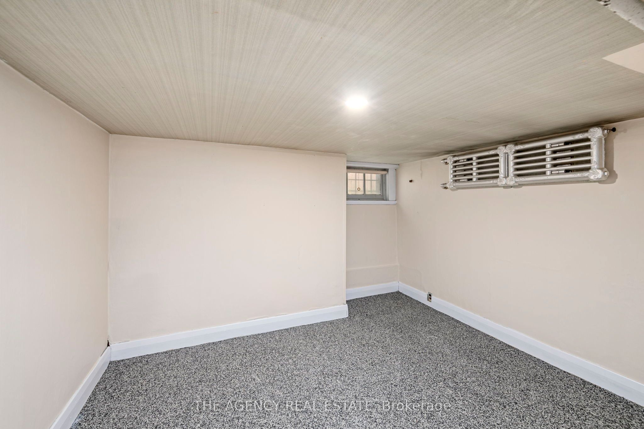 1180 York Street Property Photo 27