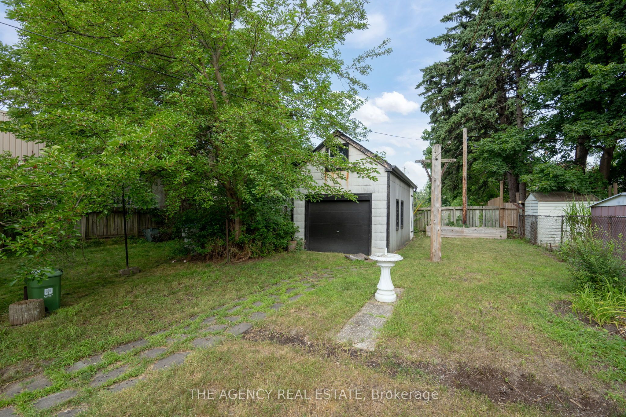 1180 York Street Property Photo 34