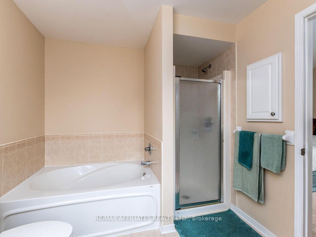 252 Badgeley Avenue Property Photo 19