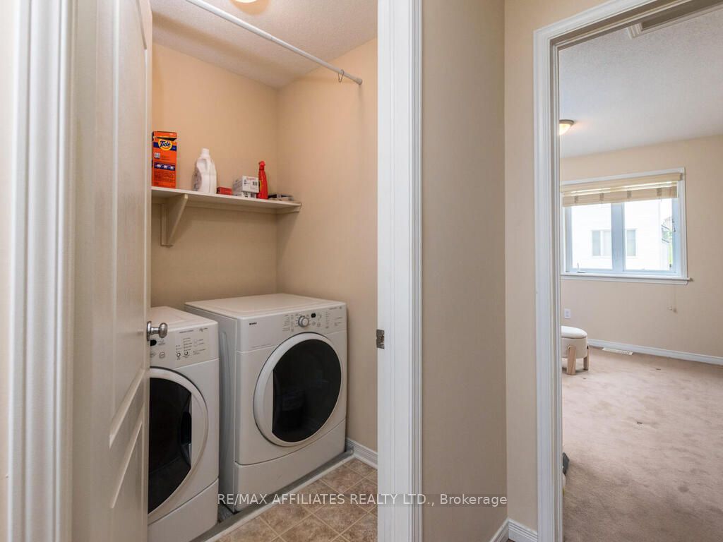 252 Badgeley Avenue Property Photo 23