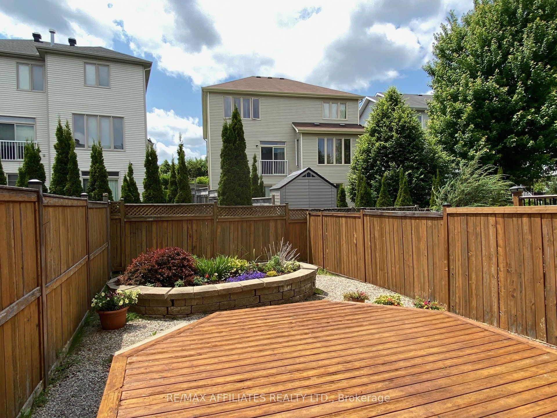 252 Badgeley Avenue Property Photo 27