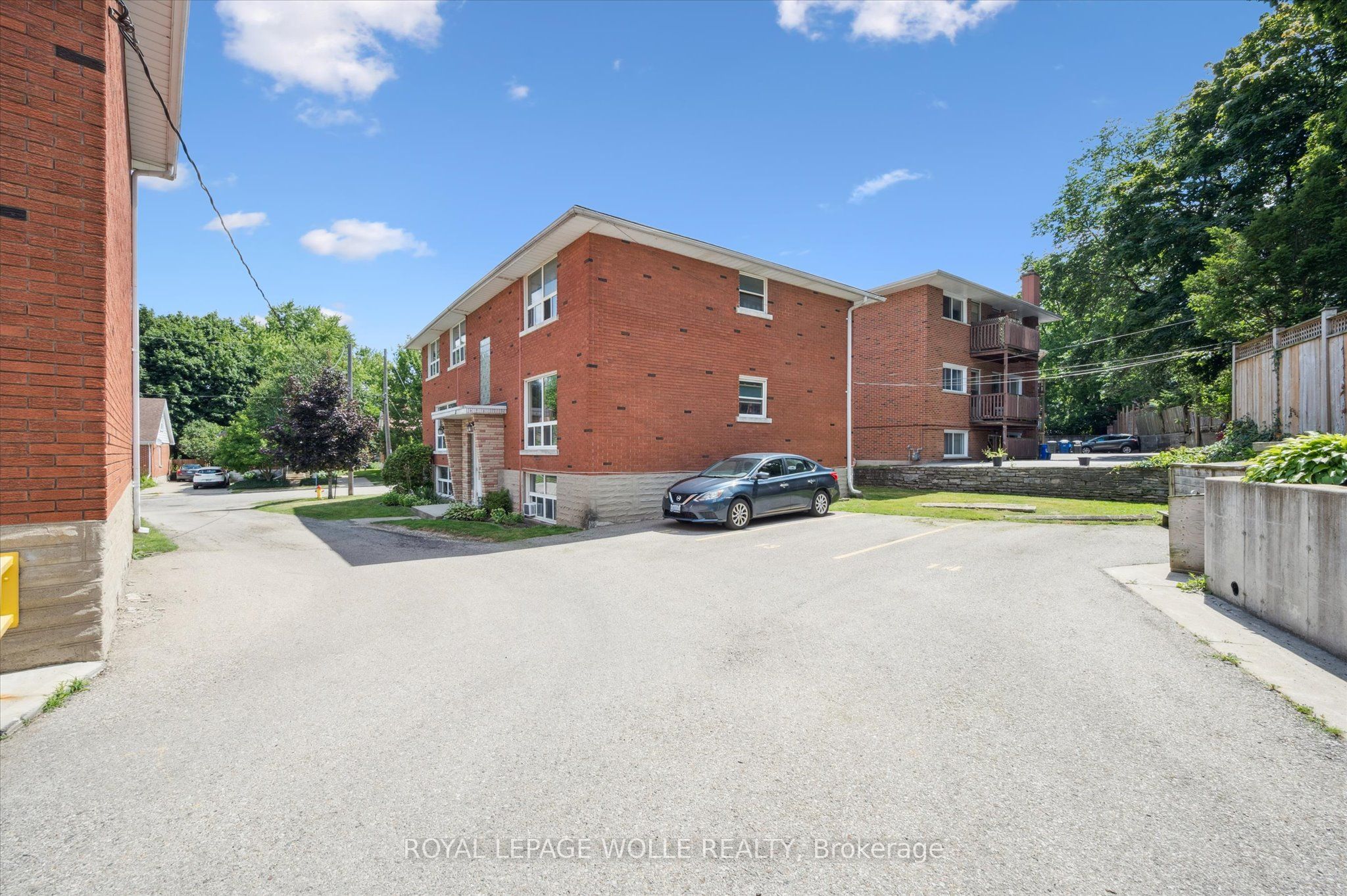 275-279 Herbert Street Property Photo 9