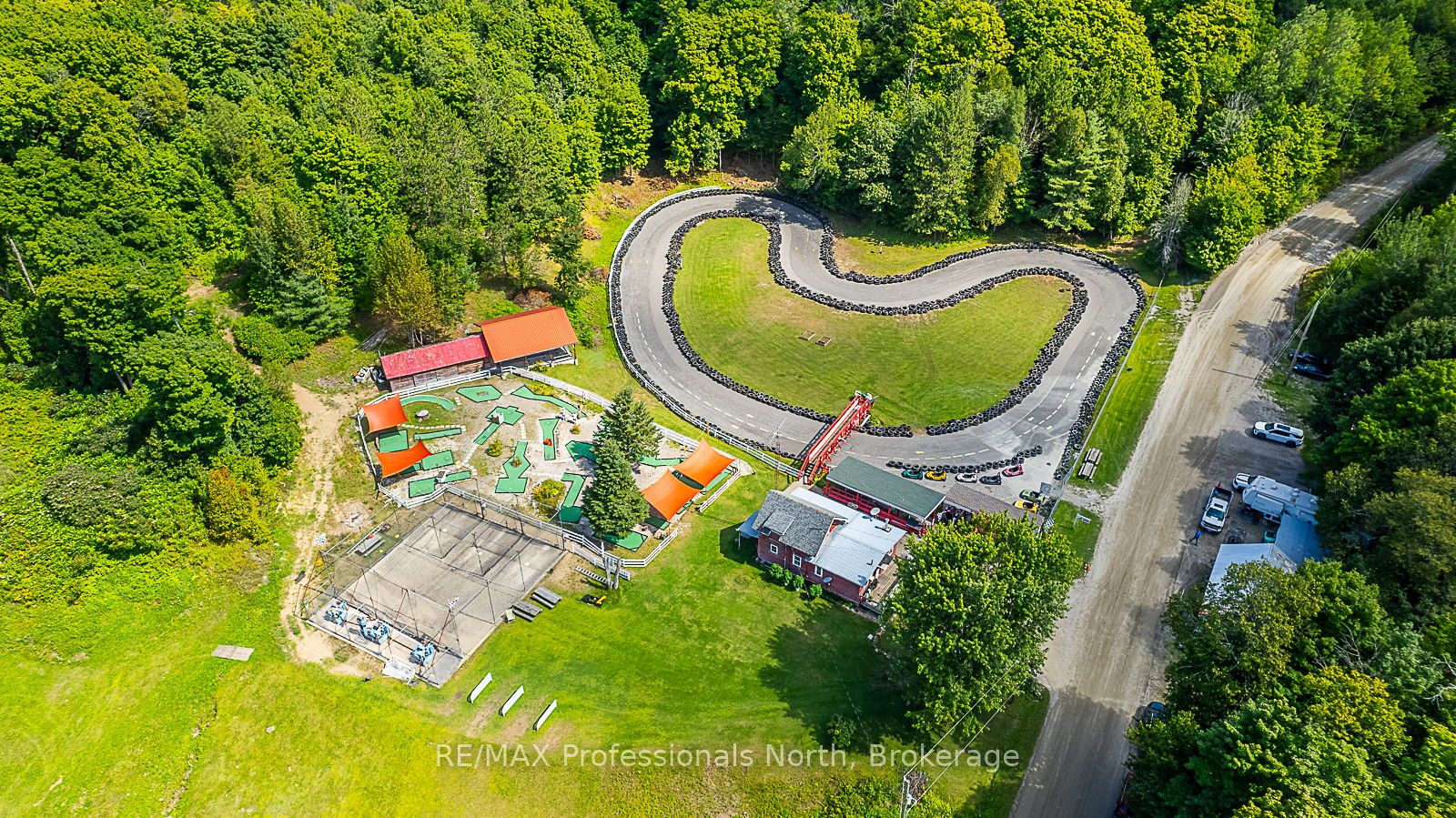 1063 Ravine Rd Property Photo 1