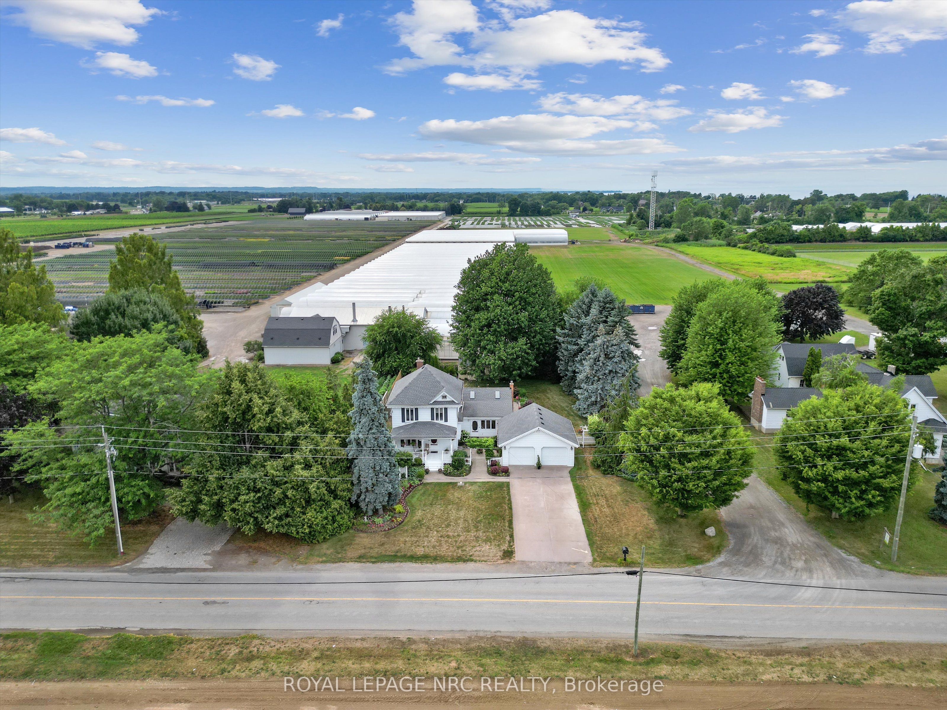 1287 Third Street Property Photo 3