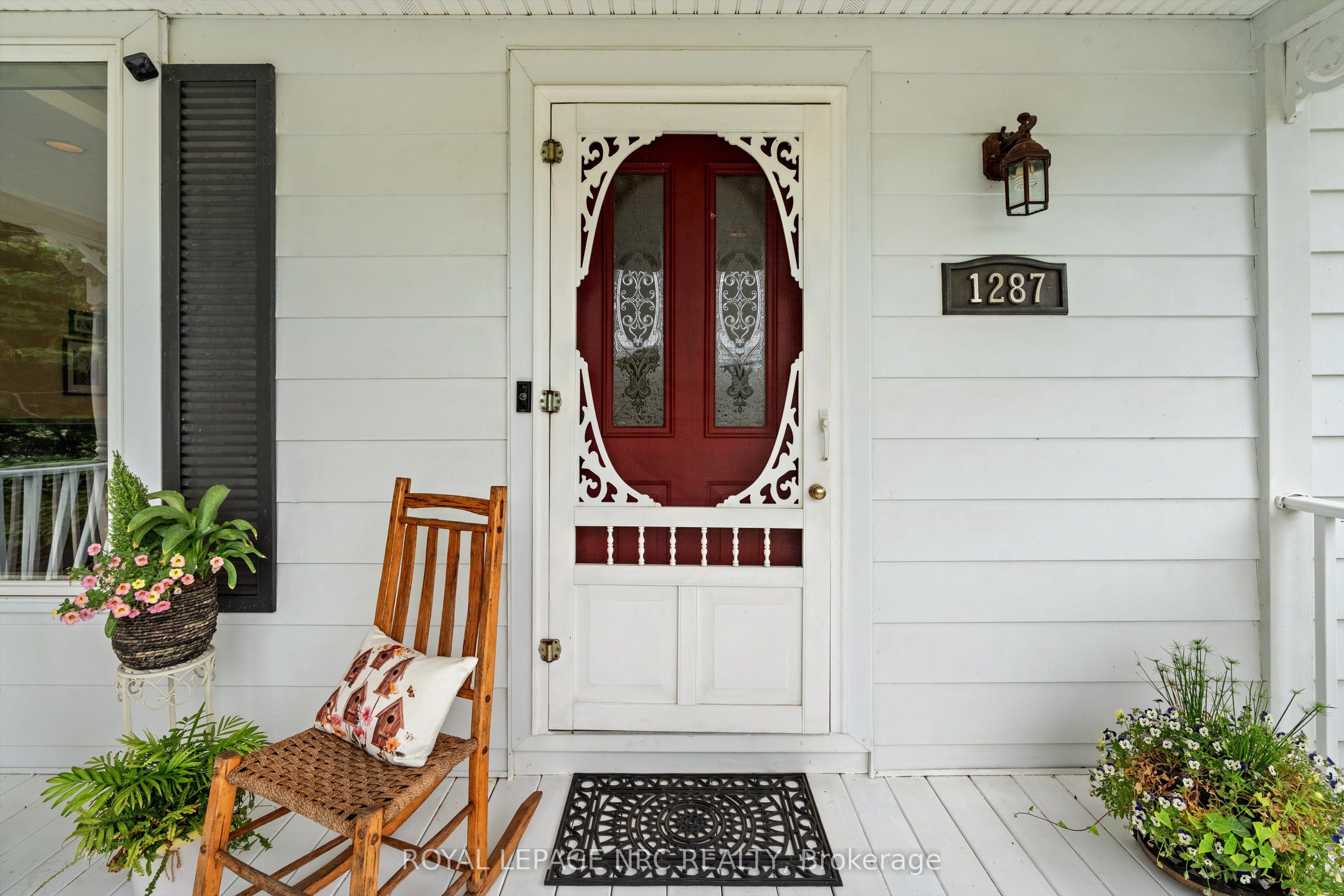 1287 Third Street Property Photo 5