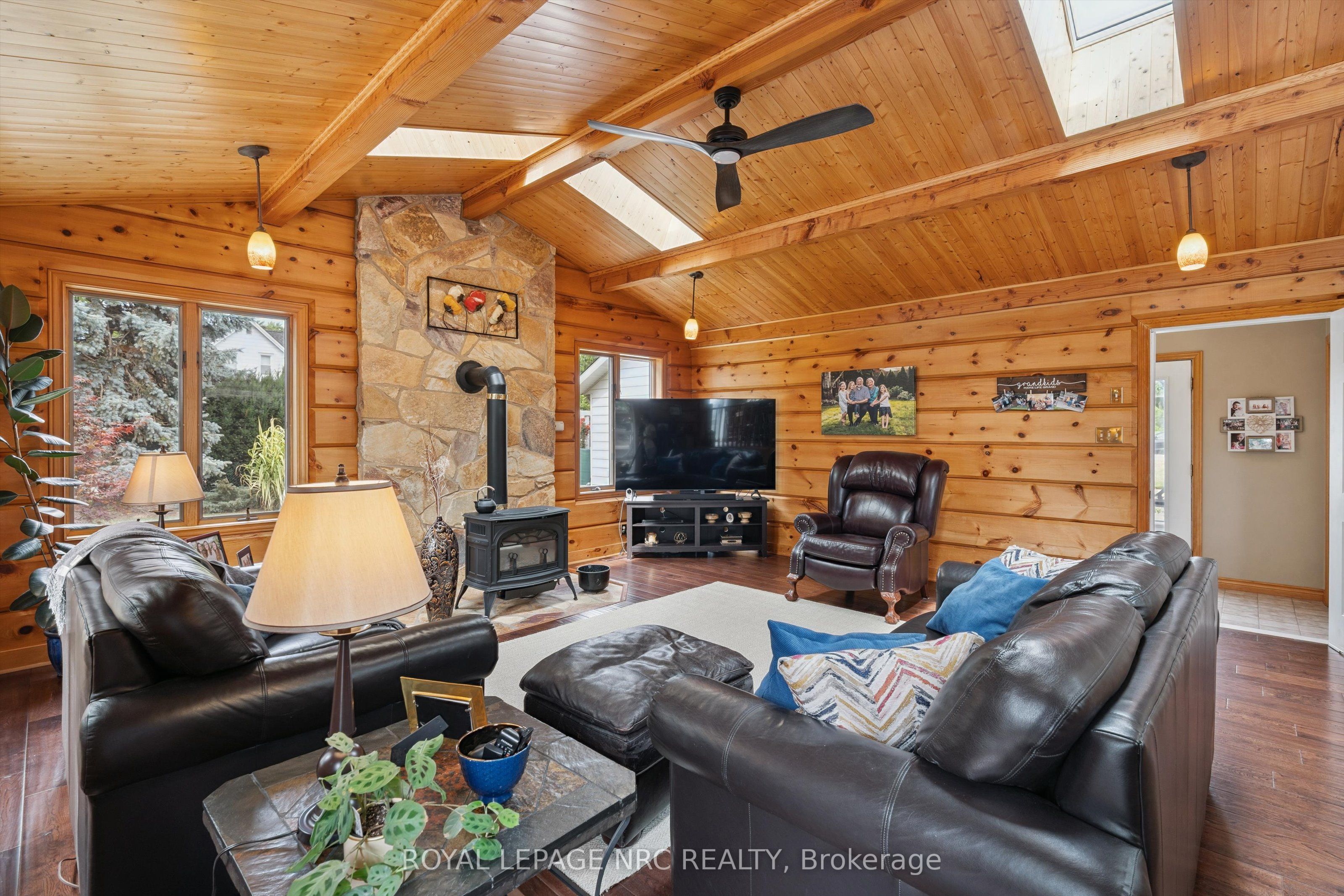 1287 Third Street Property Photo 10