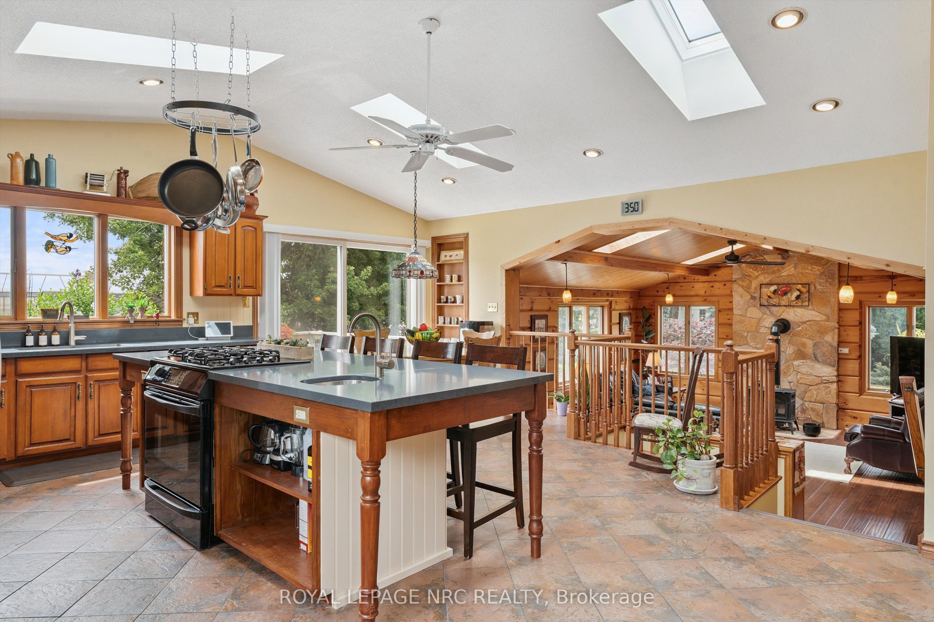 1287 Third Street Property Photo 14