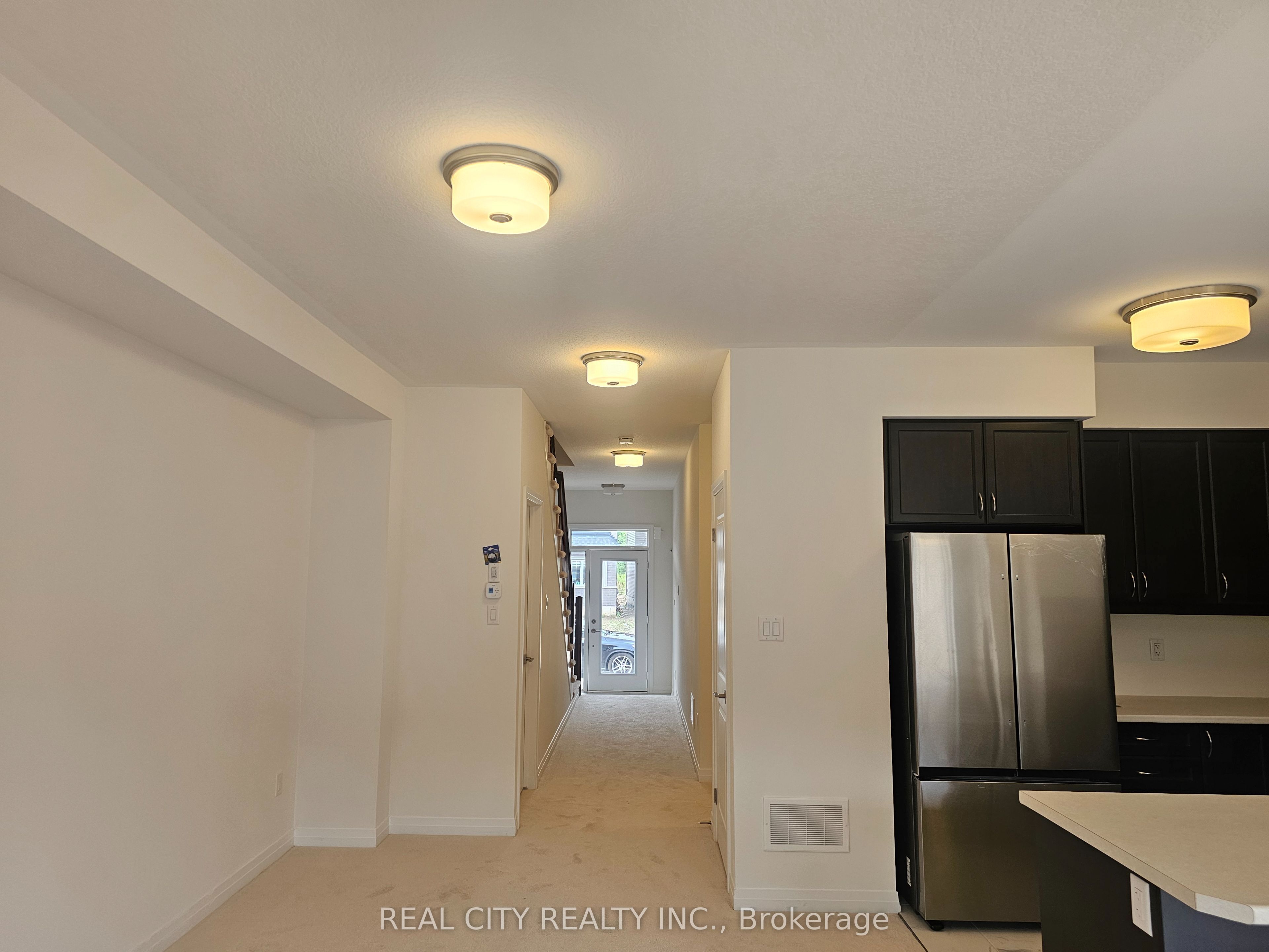 48 Mckernan Avenue Property Photo 5