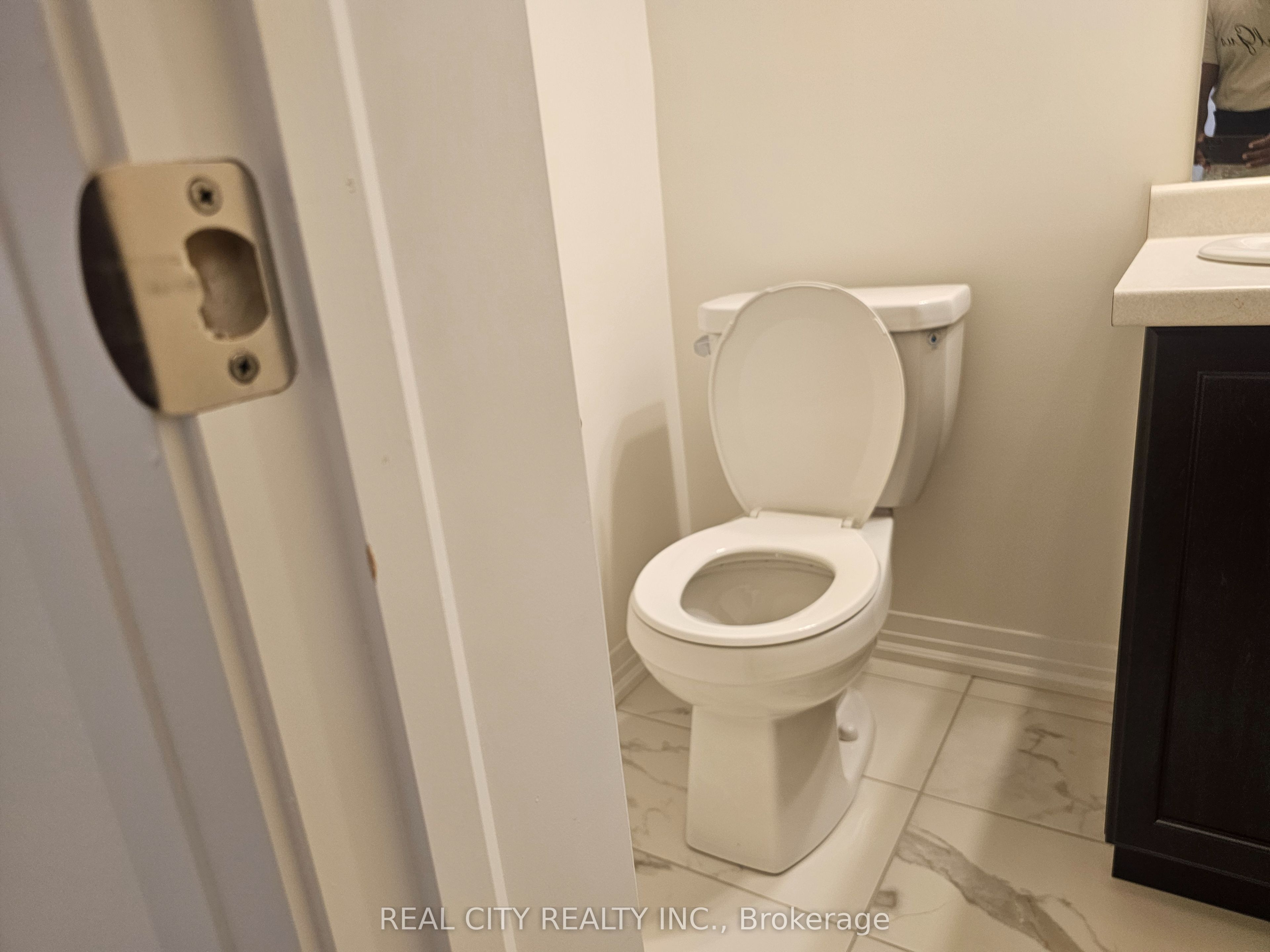 48 Mckernan Avenue Property Photo 6