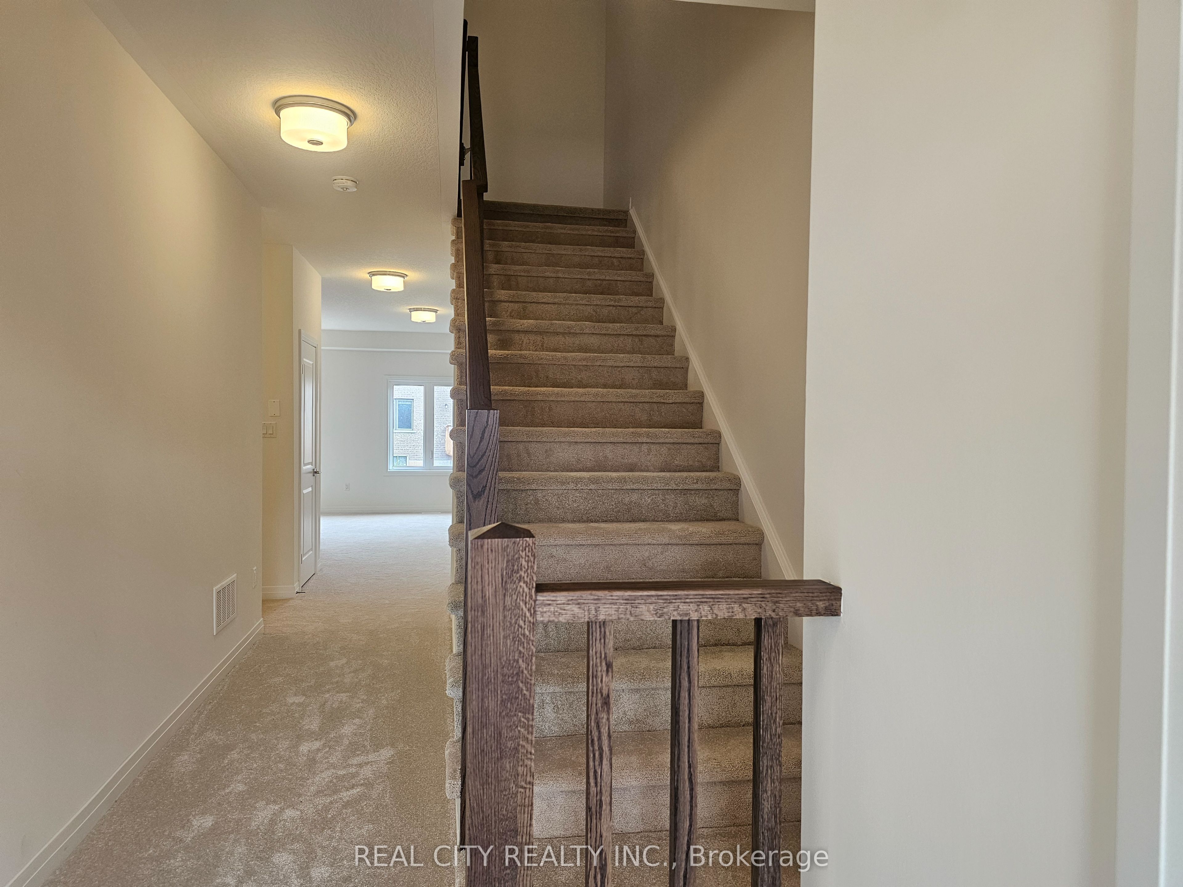48 Mckernan Avenue Property Photo 16