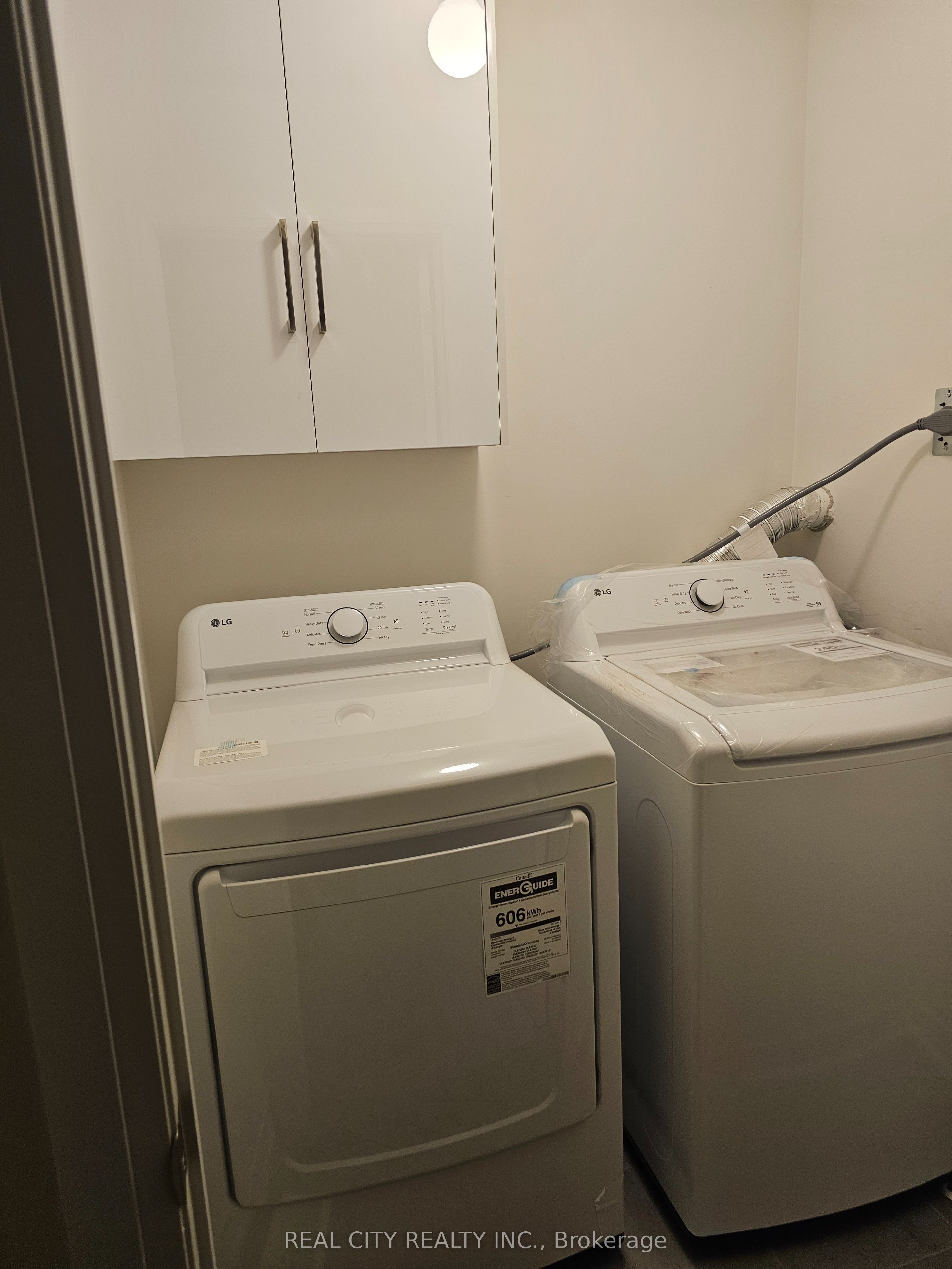 48 Mckernan Avenue Property Photo 38