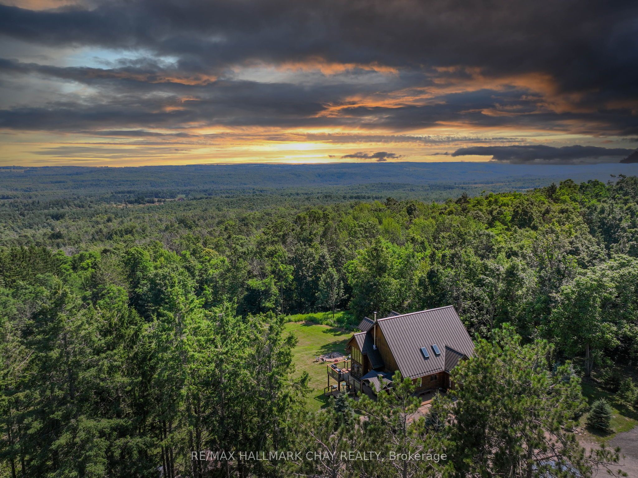 707412 County Rd 21 Road Property Photo 1