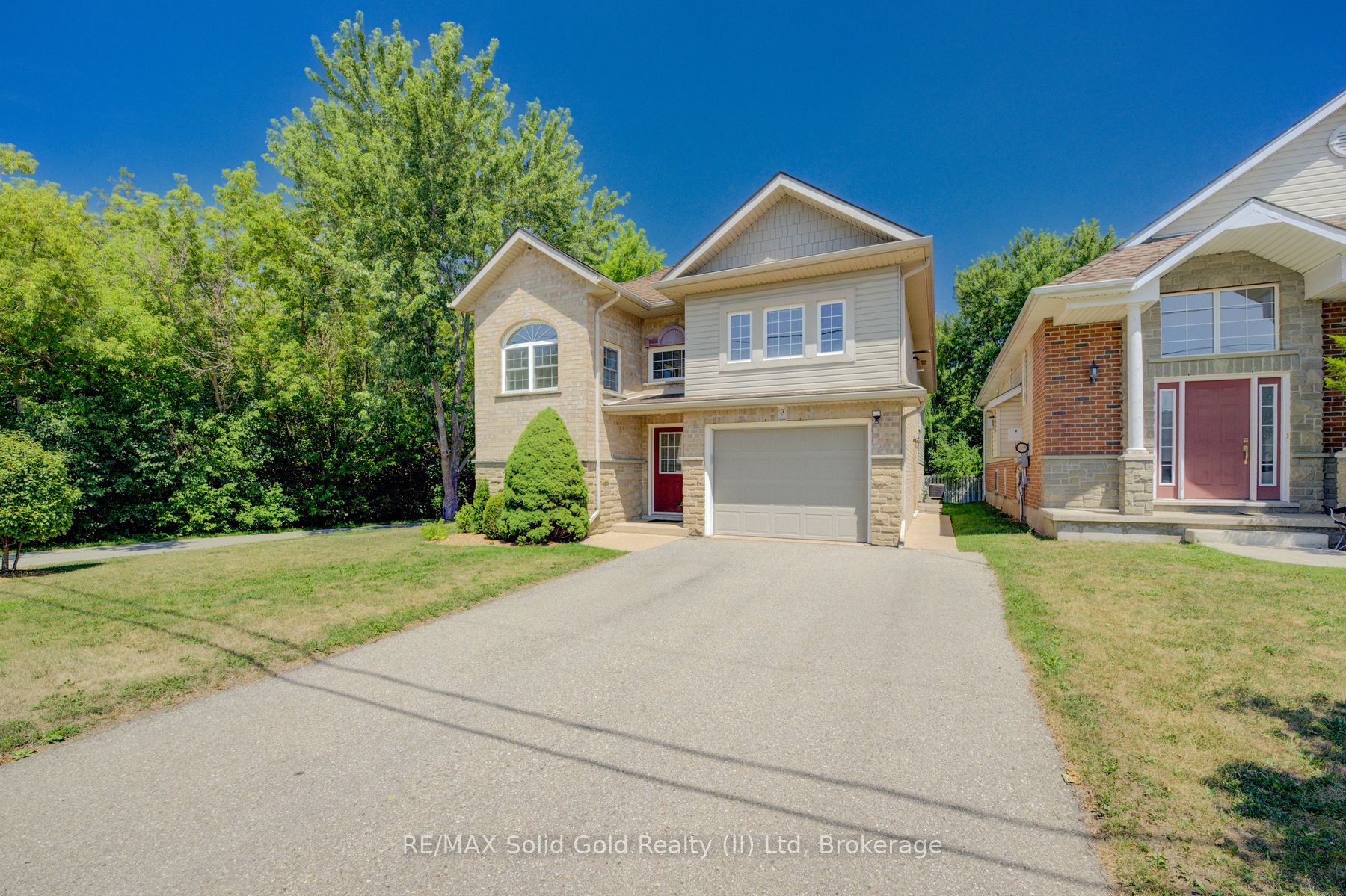 2 Smetana Drive Property Photo 2