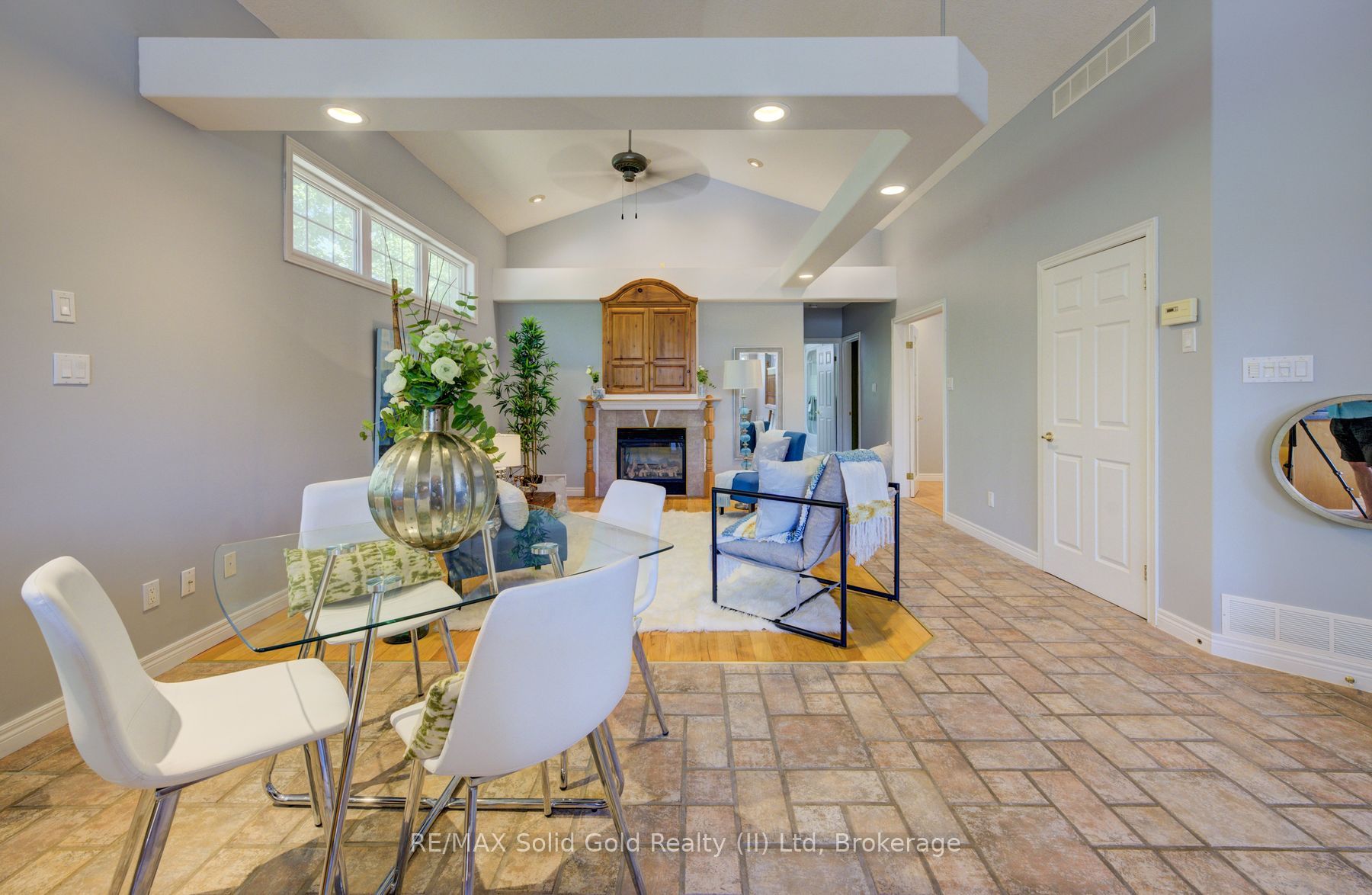 2 Smetana Drive Property Photo 11