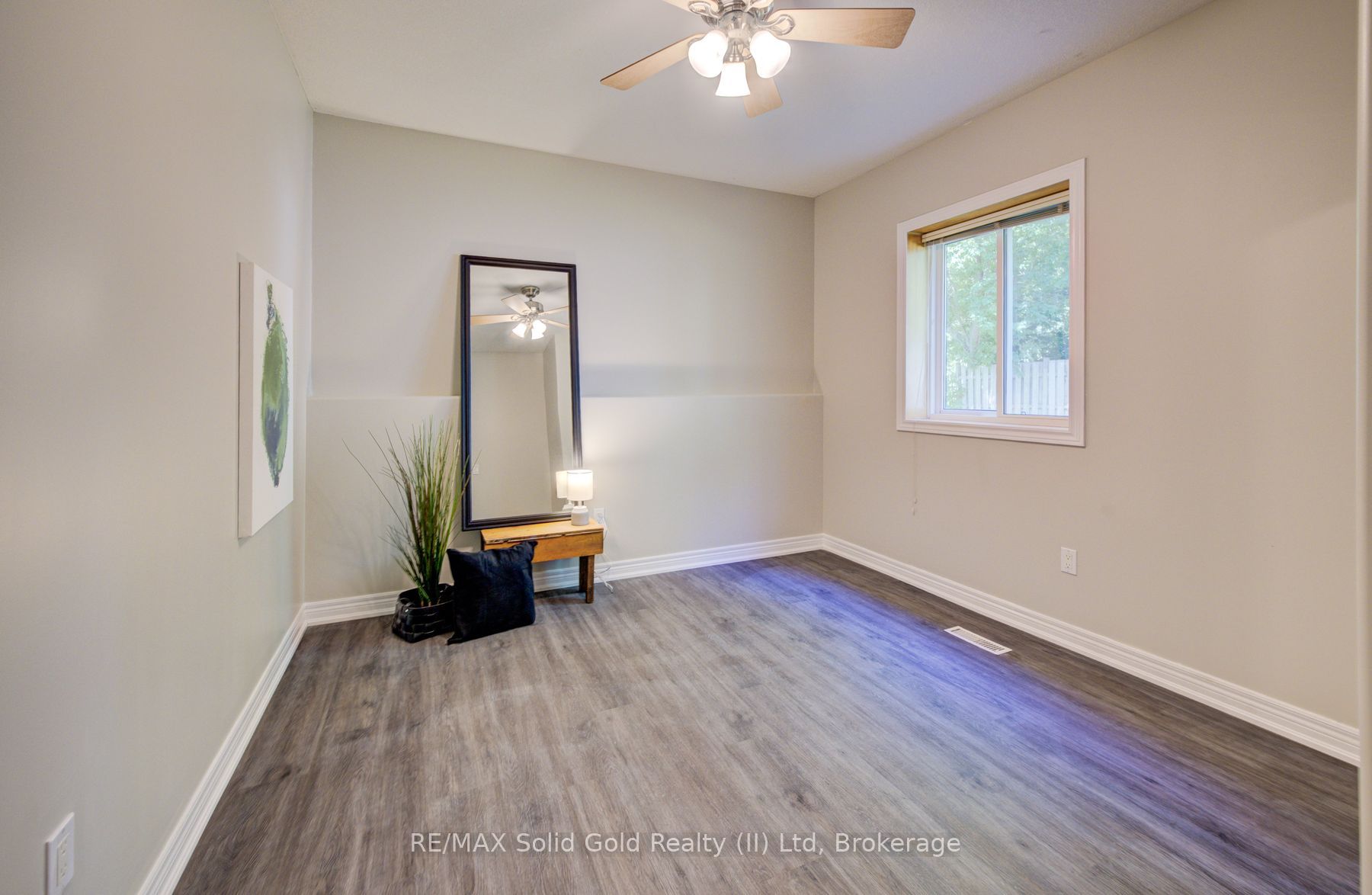 2 Smetana Drive Property Photo 35