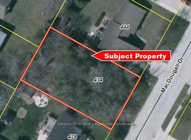 434 Macdougall Dr Property Photo 1