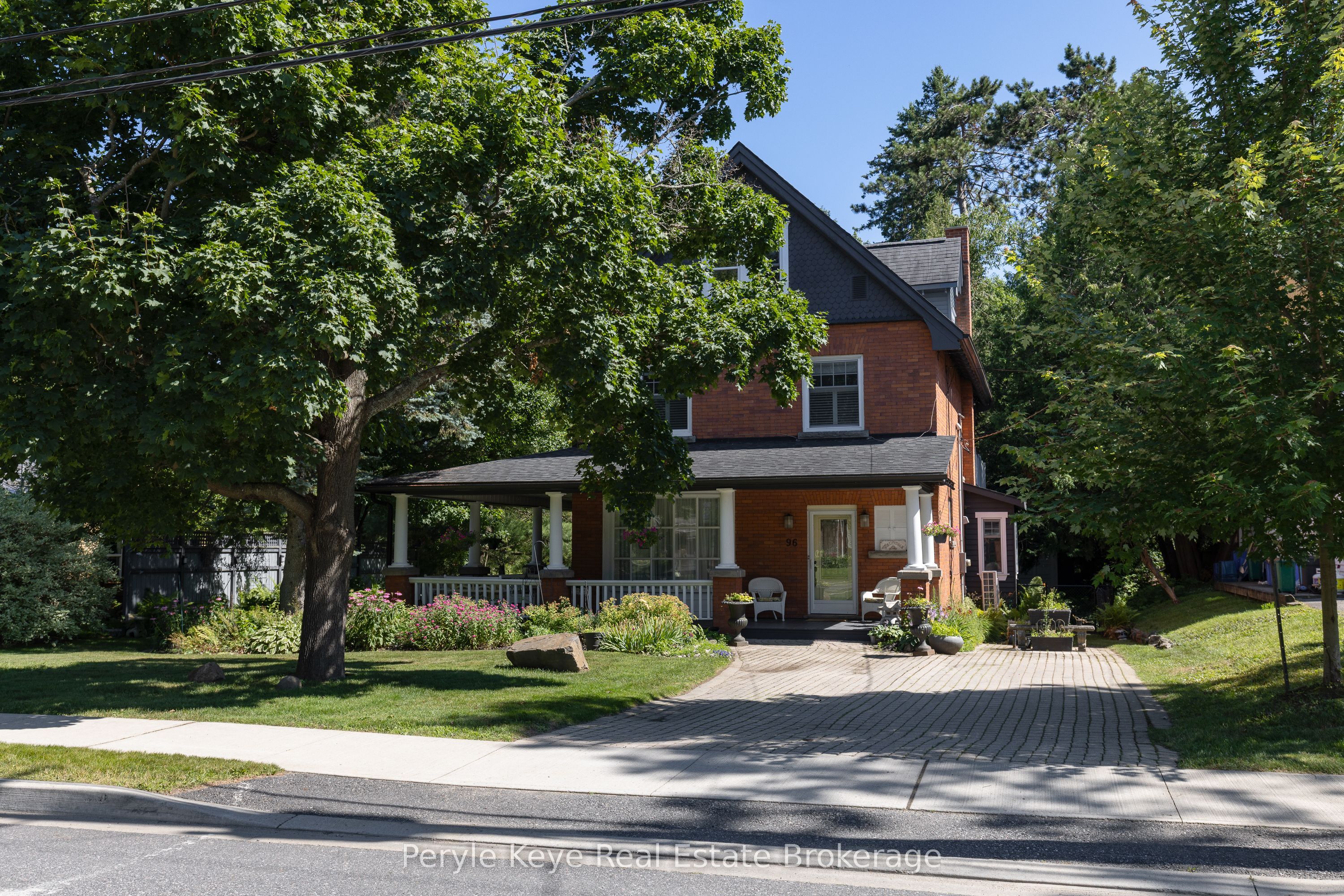 96 Ontario Street Property Photo 1