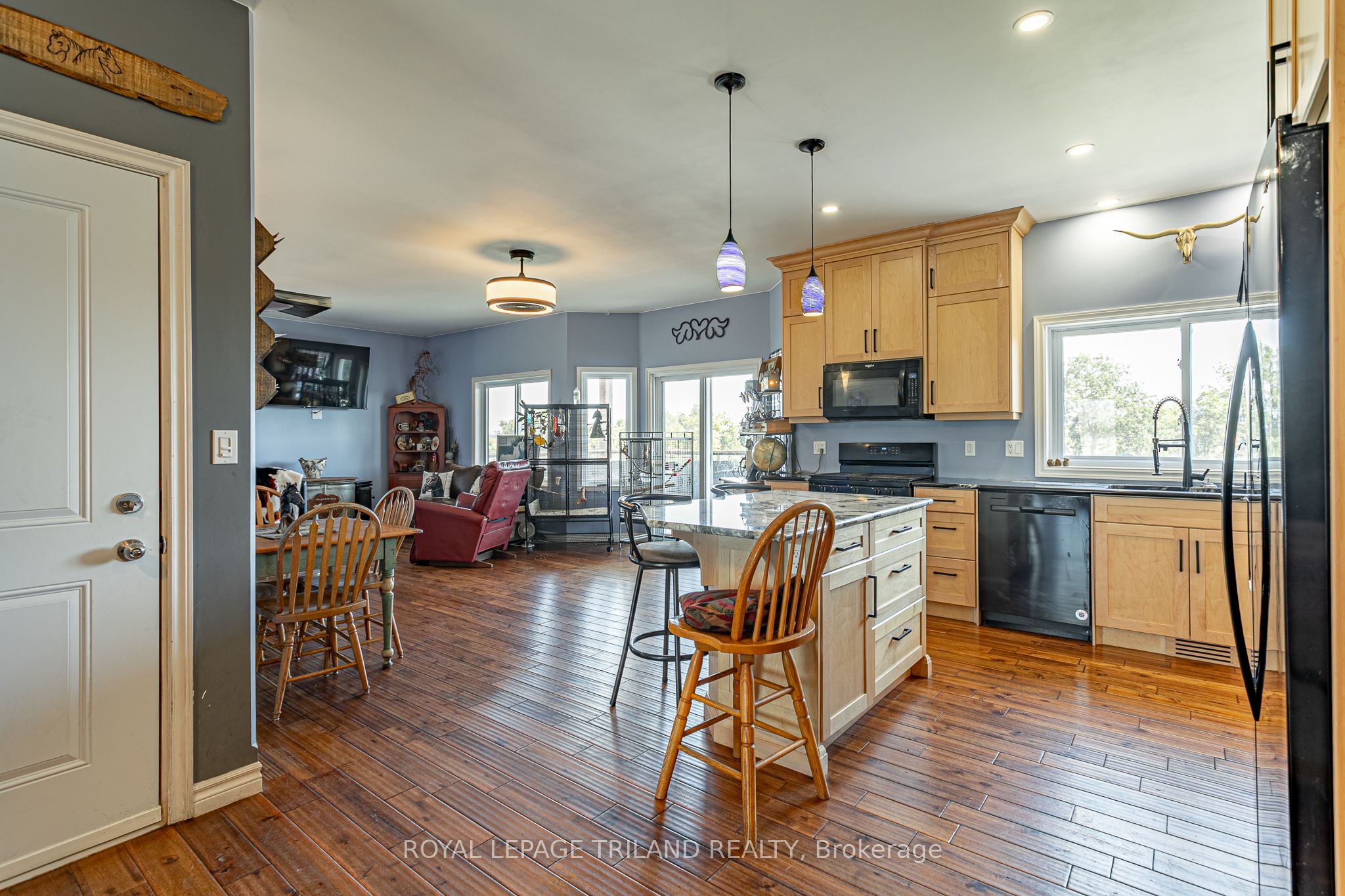 15240 Scott Line Property Photo 8