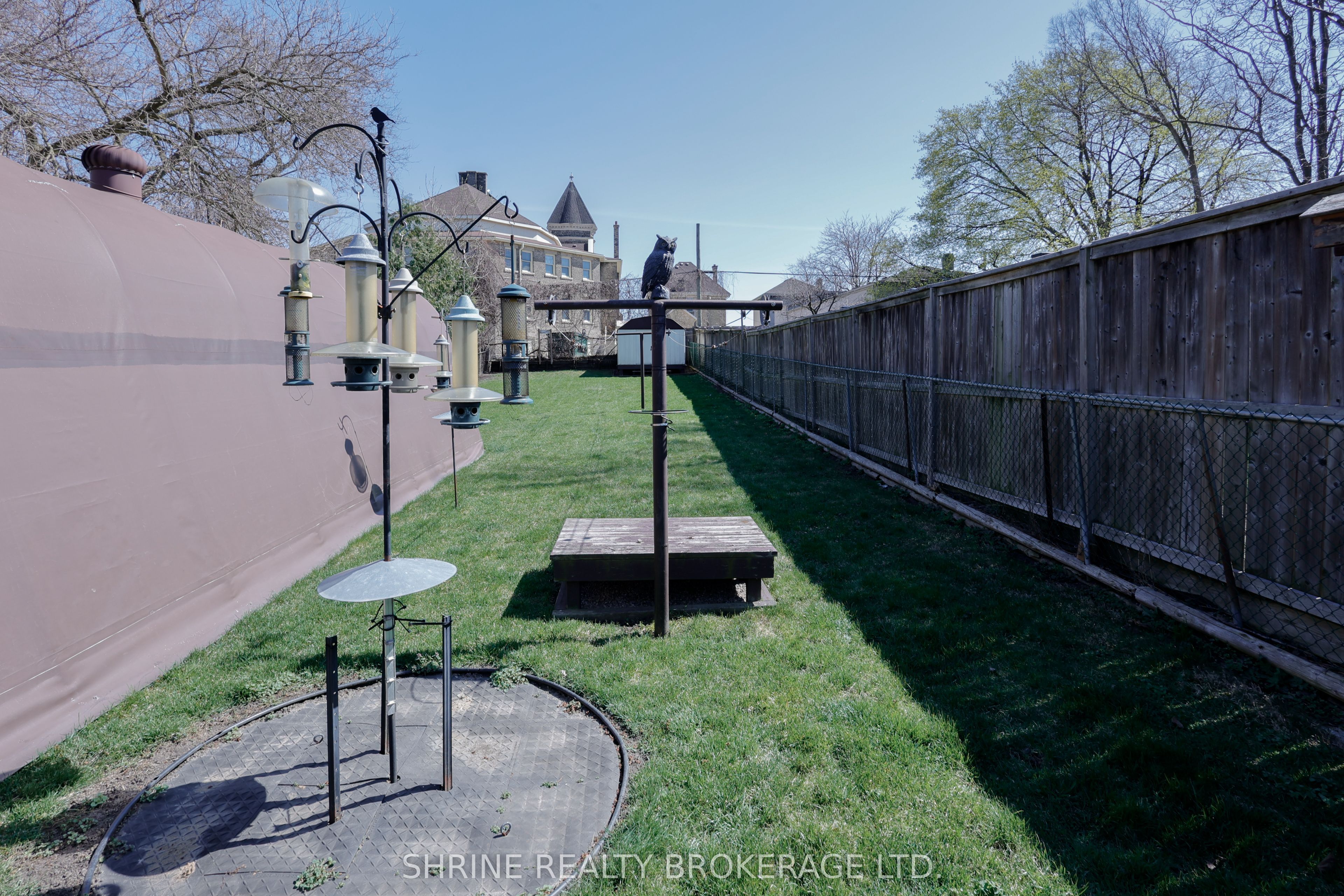 853 Queens Avenue Property Photo 27