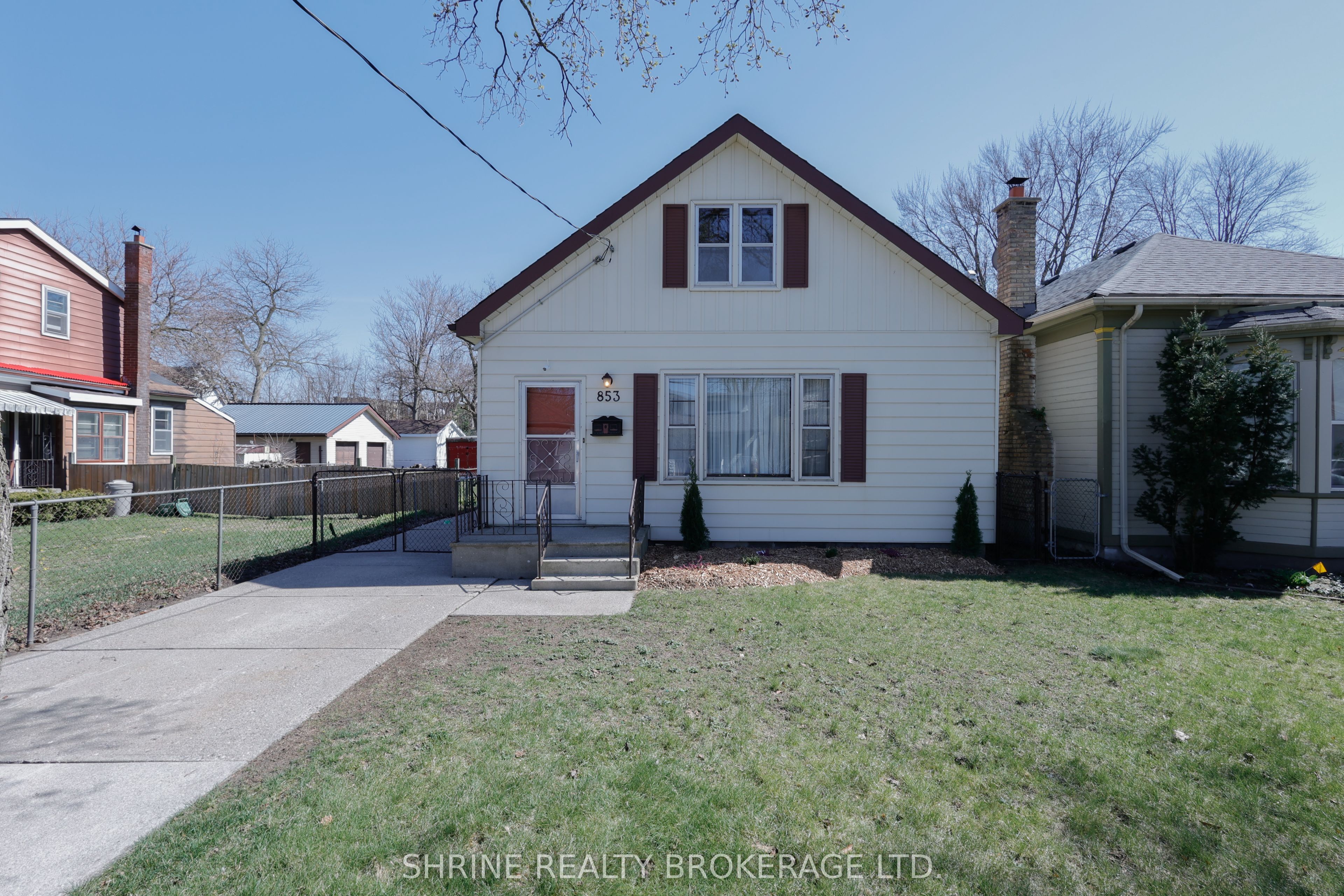 853 Queens Avenue Property Photo 38