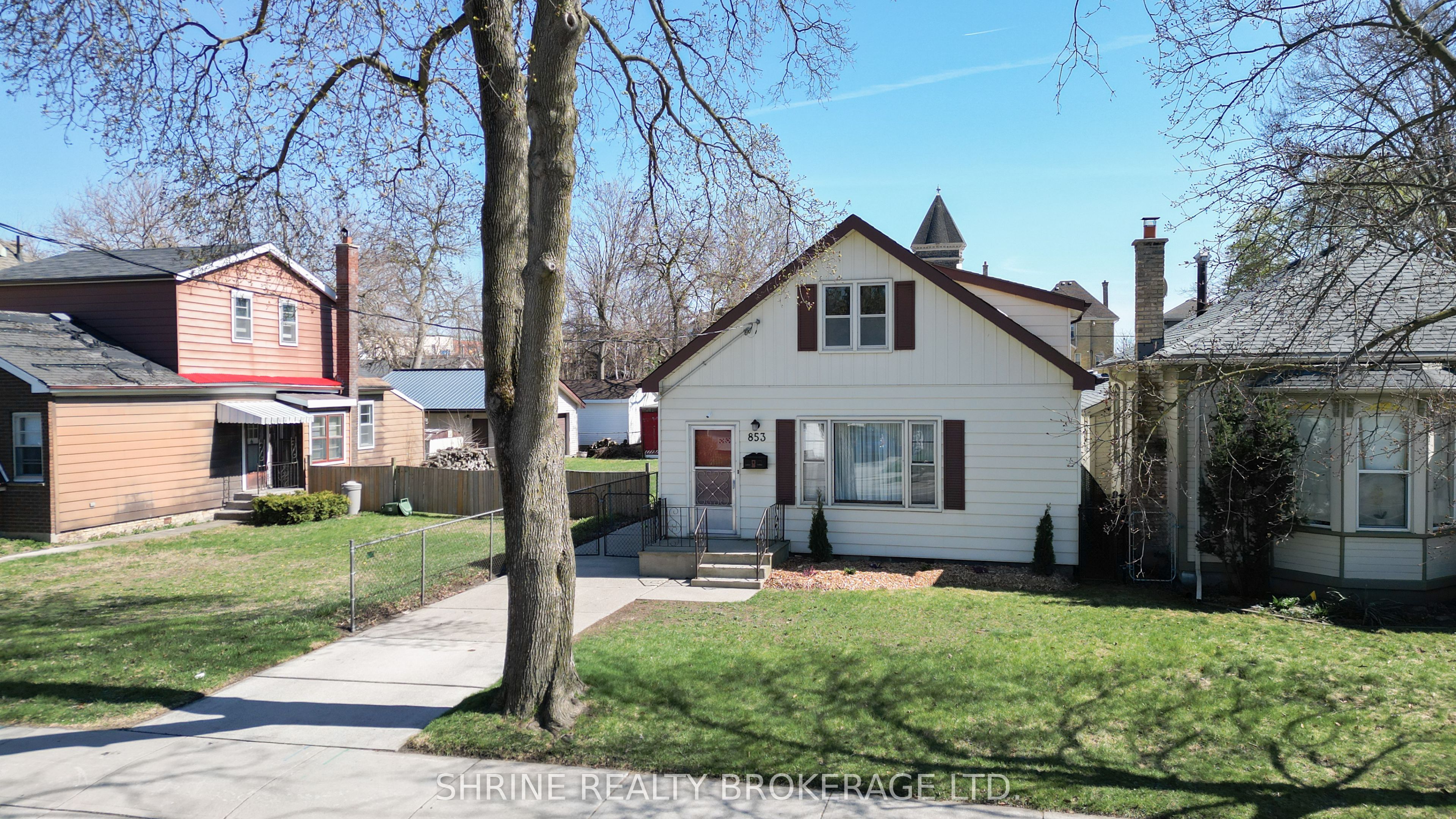 853 Queens Avenue Property Photo 41