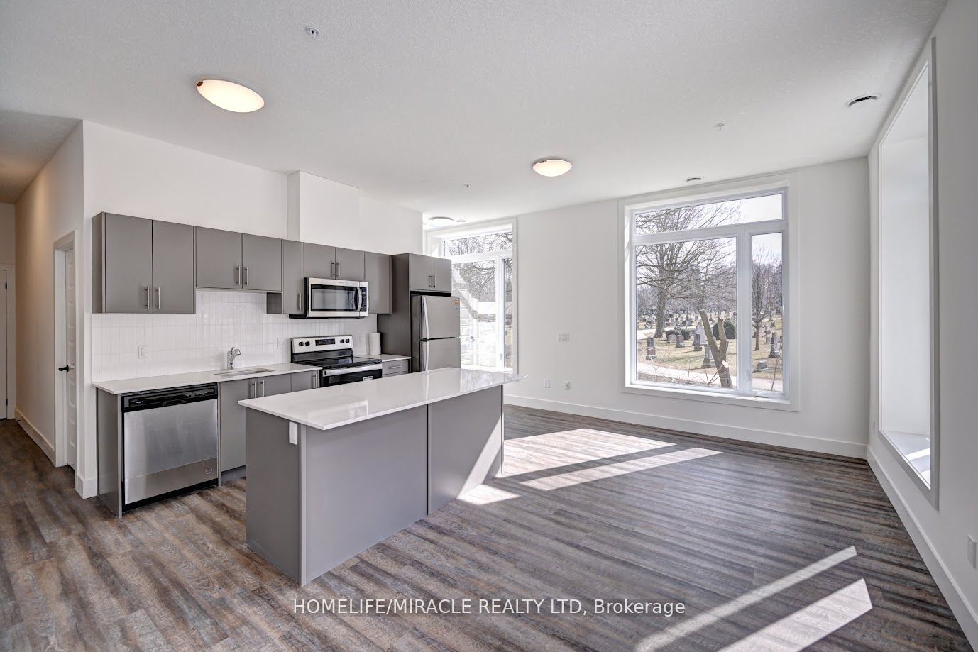 107 Rogers Street Property Photo 7