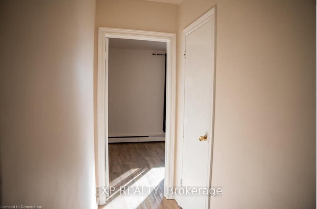 250 Highland Road W Property Photo 1