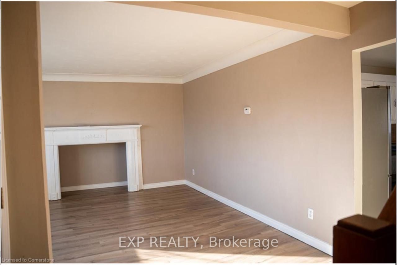 250 Highland Road W Property Photo 21