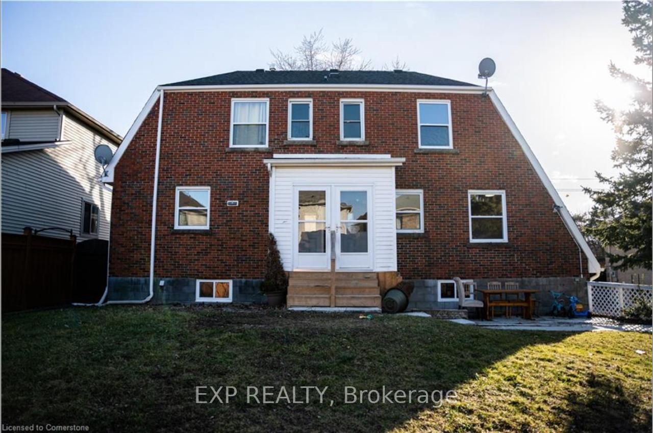 250 Highland Road W Property Photo 28