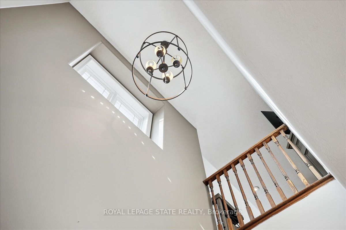 95 Hemlock Way Property Photo 13