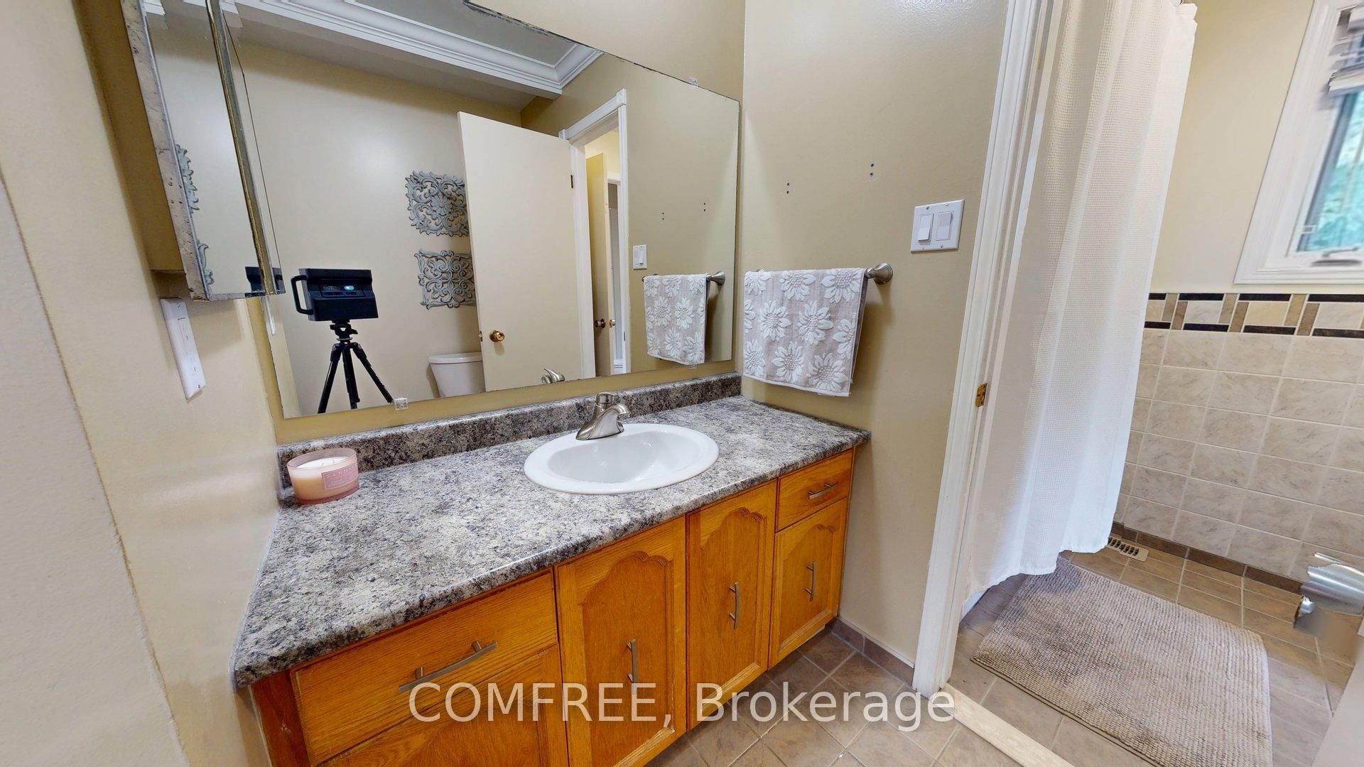 204 Grace Avenue Property Photo 8