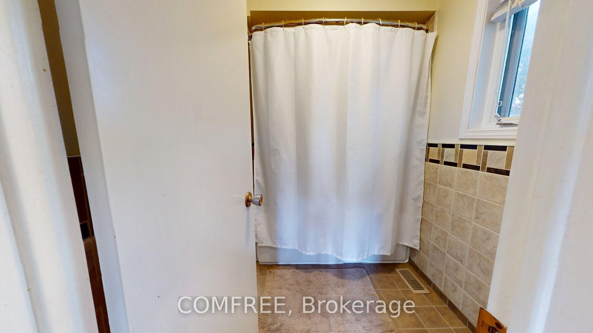 204 Grace Avenue Property Photo 9