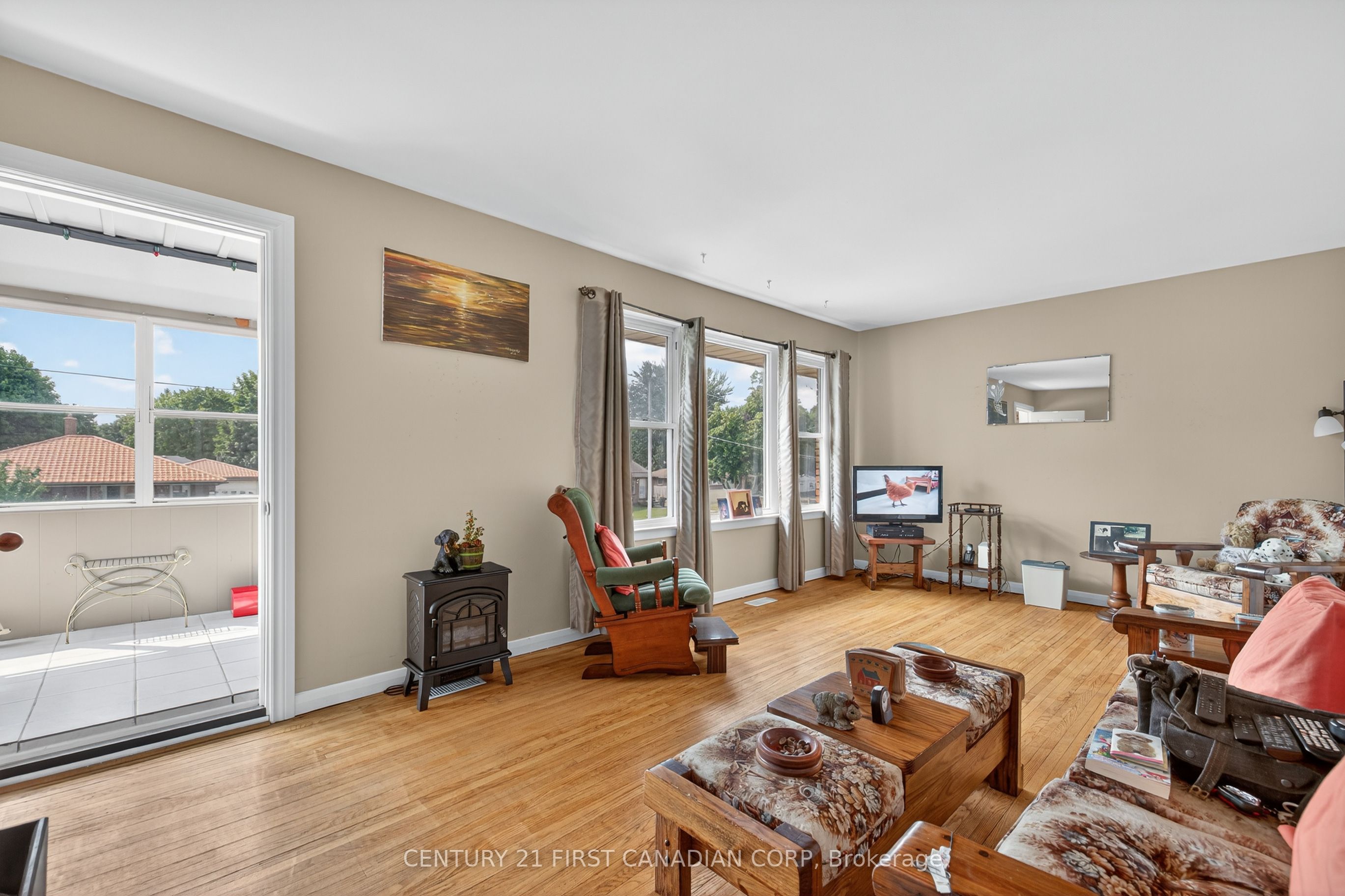 204 Burnside Drive Property Photo 16