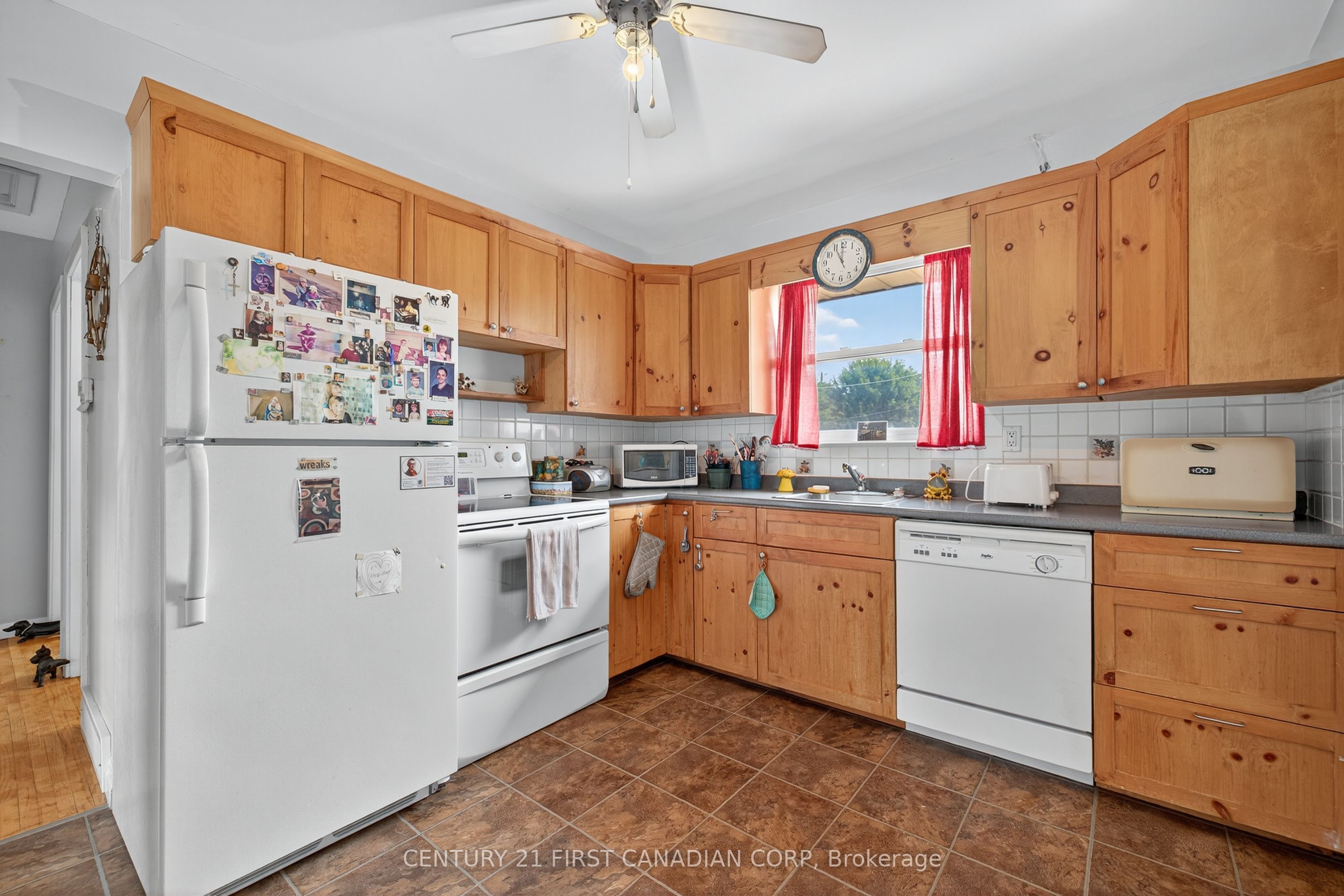 204 Burnside Drive Property Photo 21