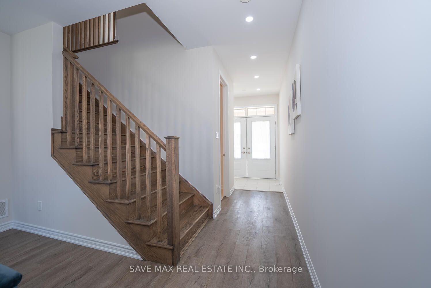 73 Forestwalk Street Property Photo 12
