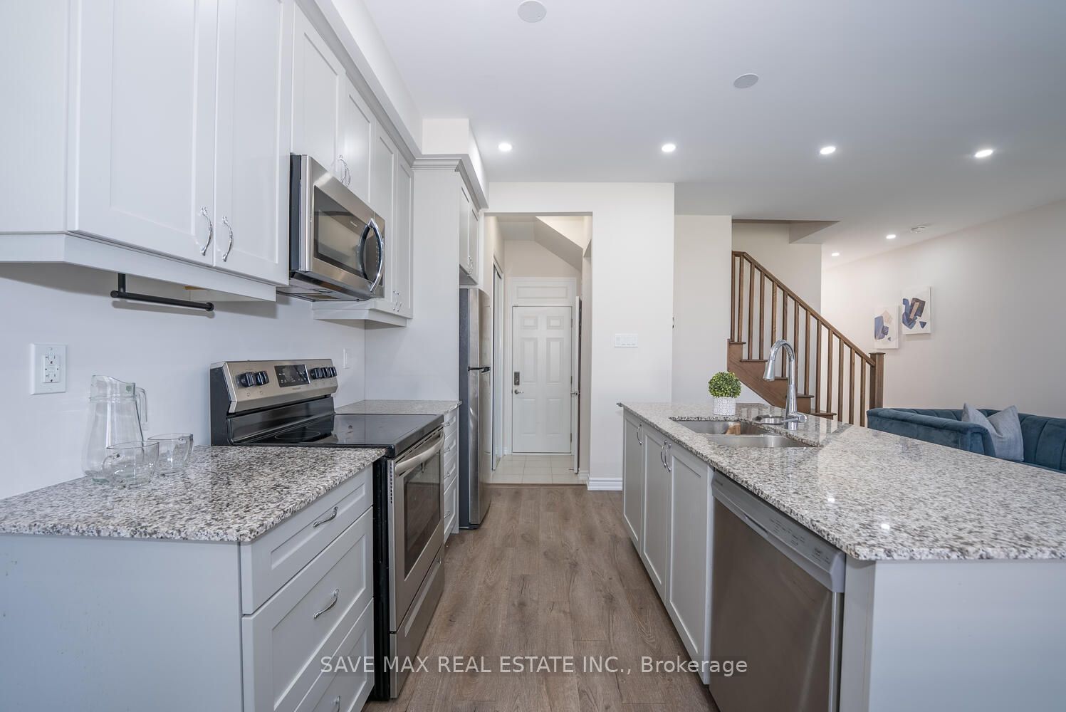 73 Forestwalk Street Property Photo 20