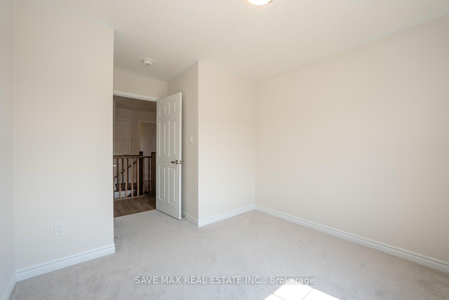 73 Forestwalk Street Property Photo 32