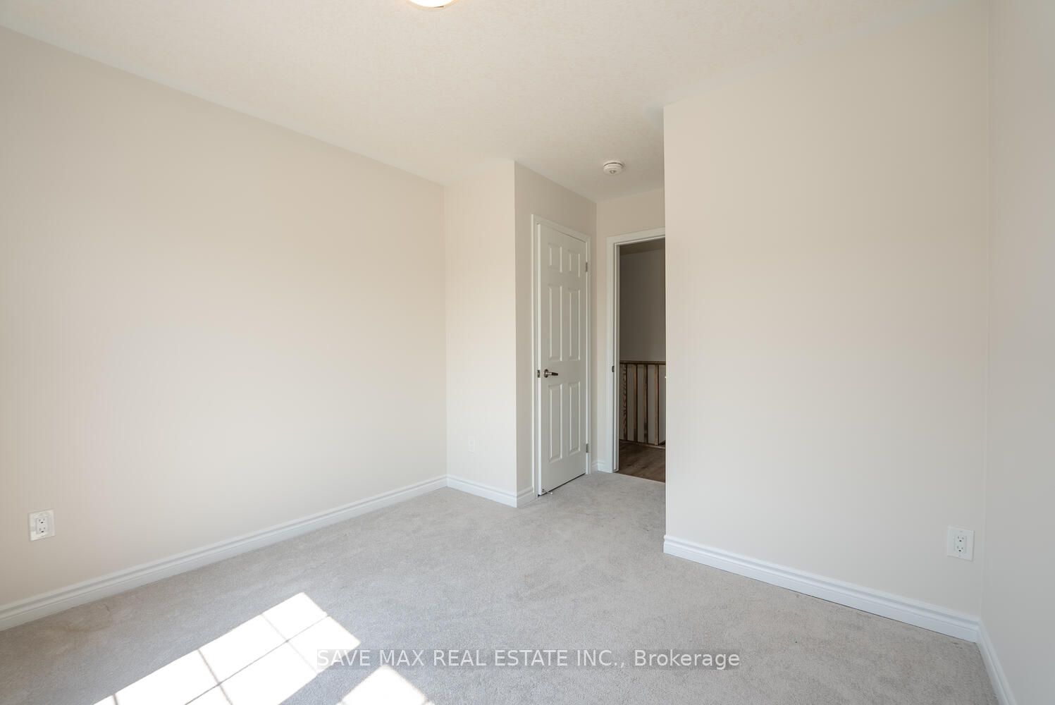 73 Forestwalk Street Property Photo 33