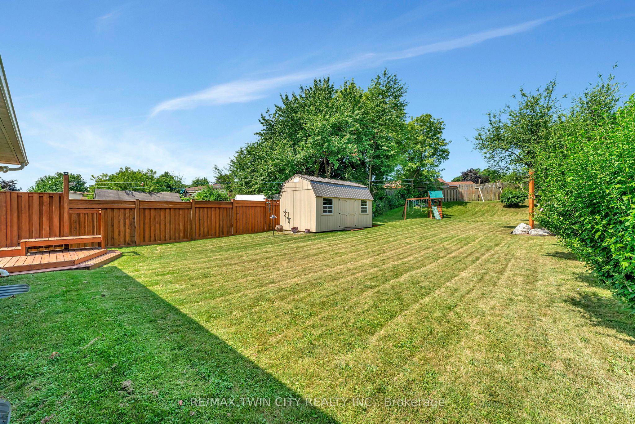 375 Elliott Street Property Photo 21